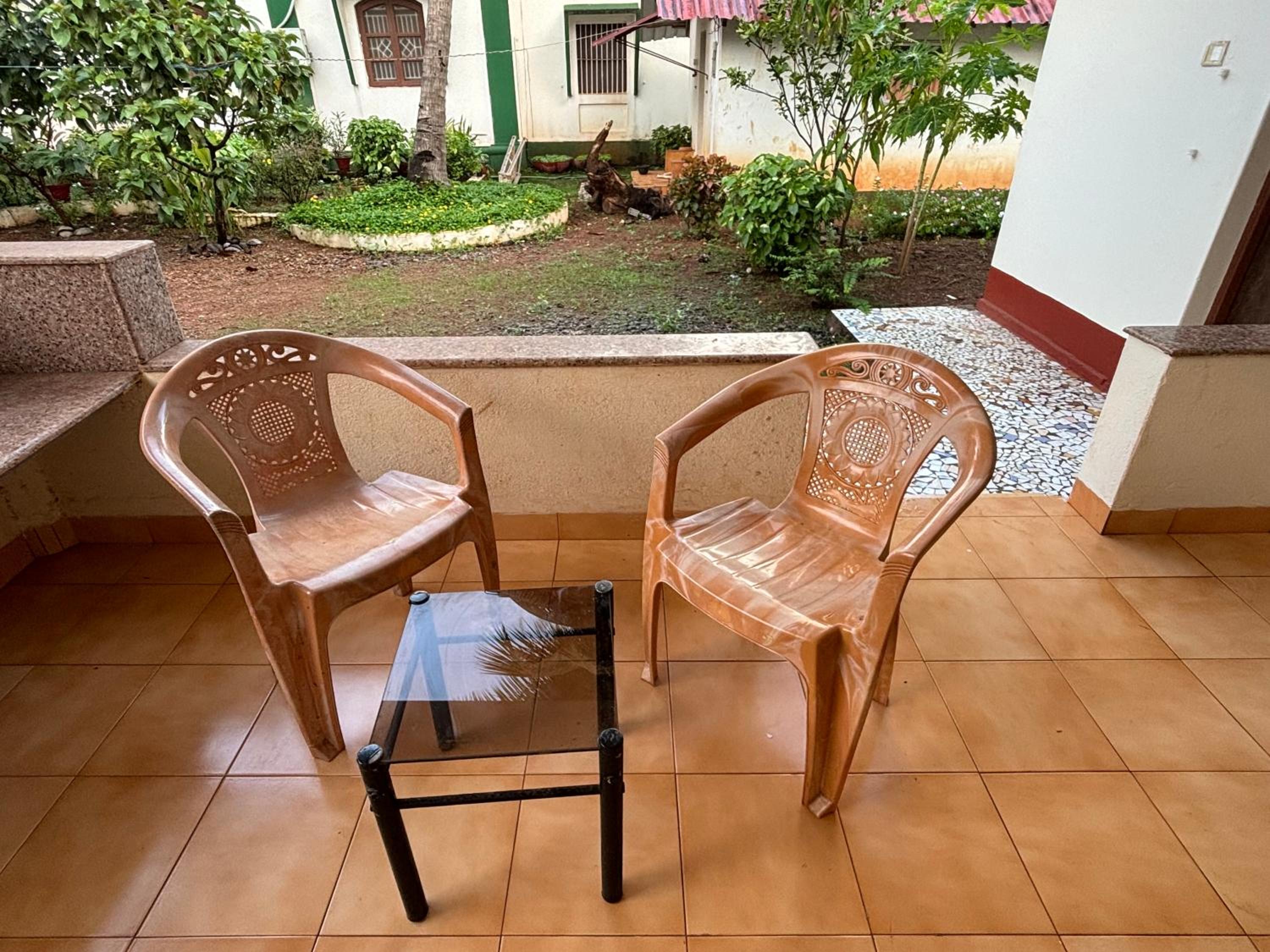 Angelina guest house, Anjuna Beach Road