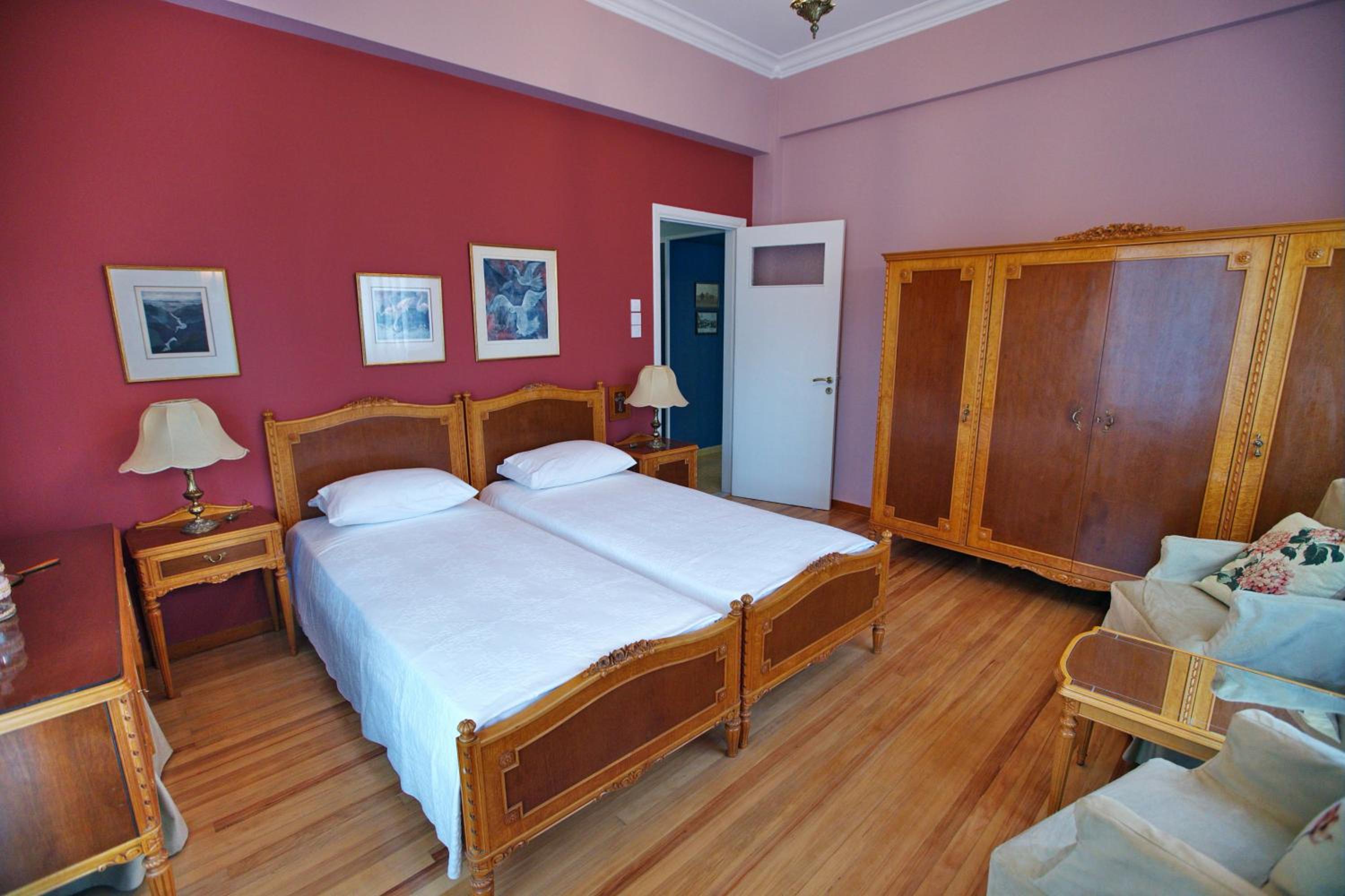 Marichris's place photo 2