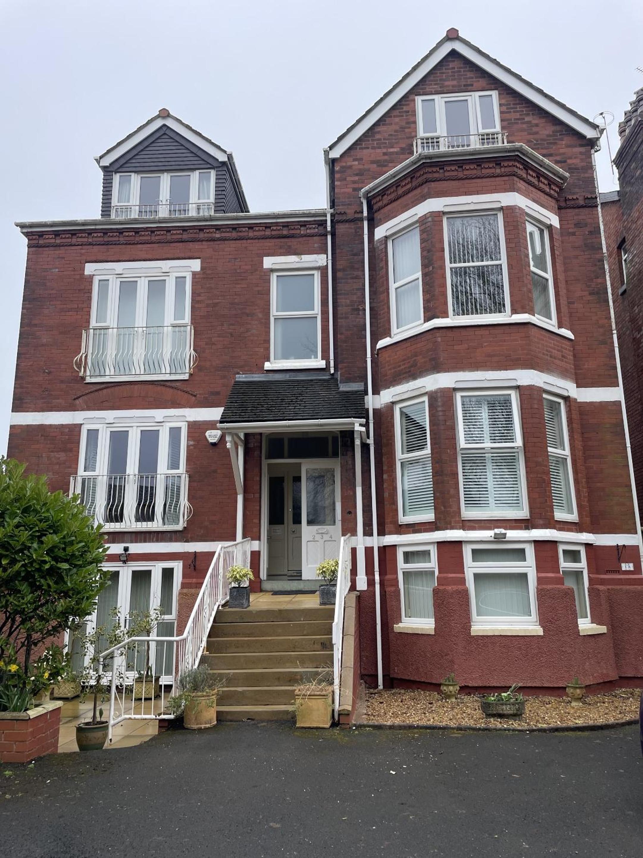 Priory Gardens – Birkdale - 2 bed view 5