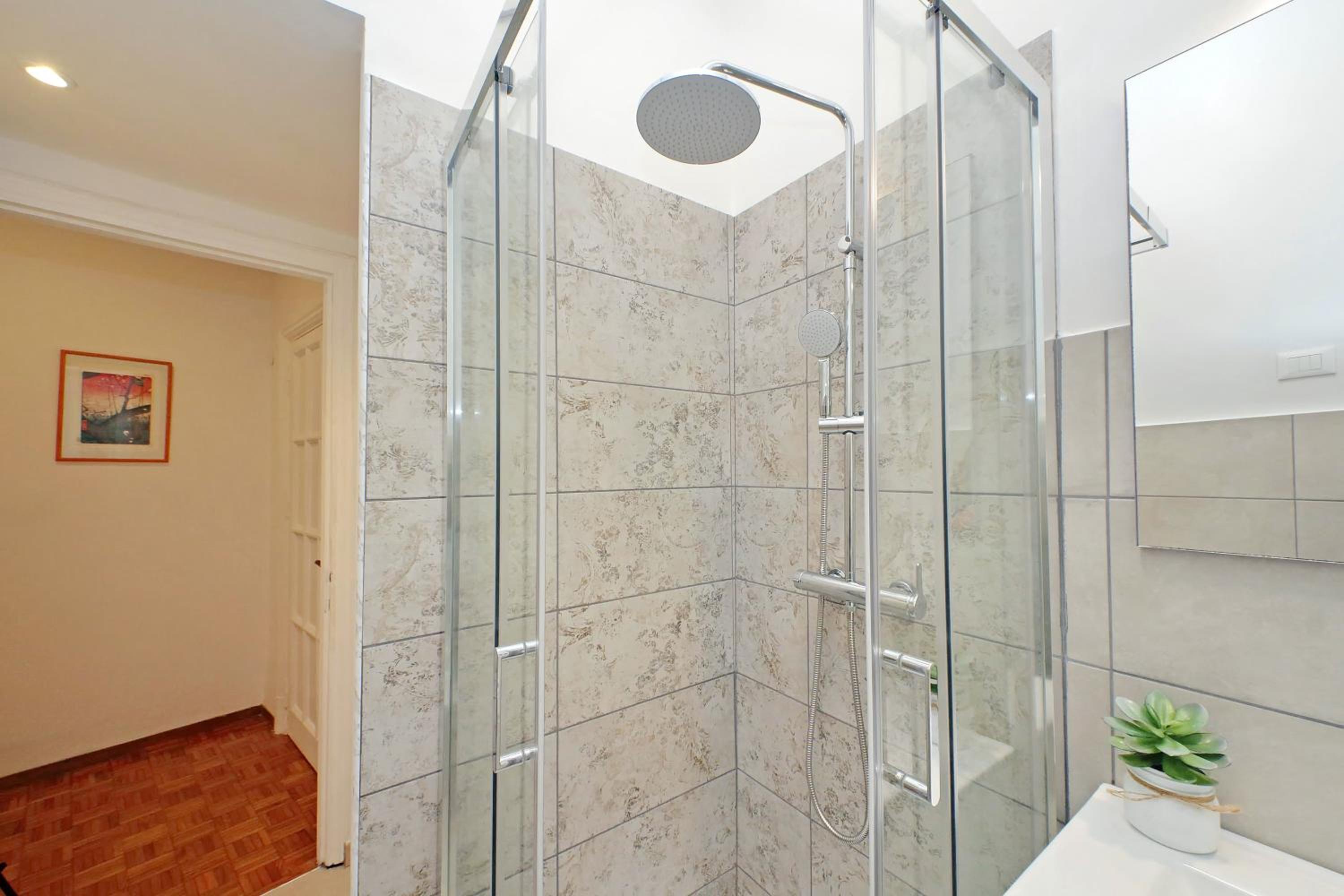 4BNB - Corridoni Apartment