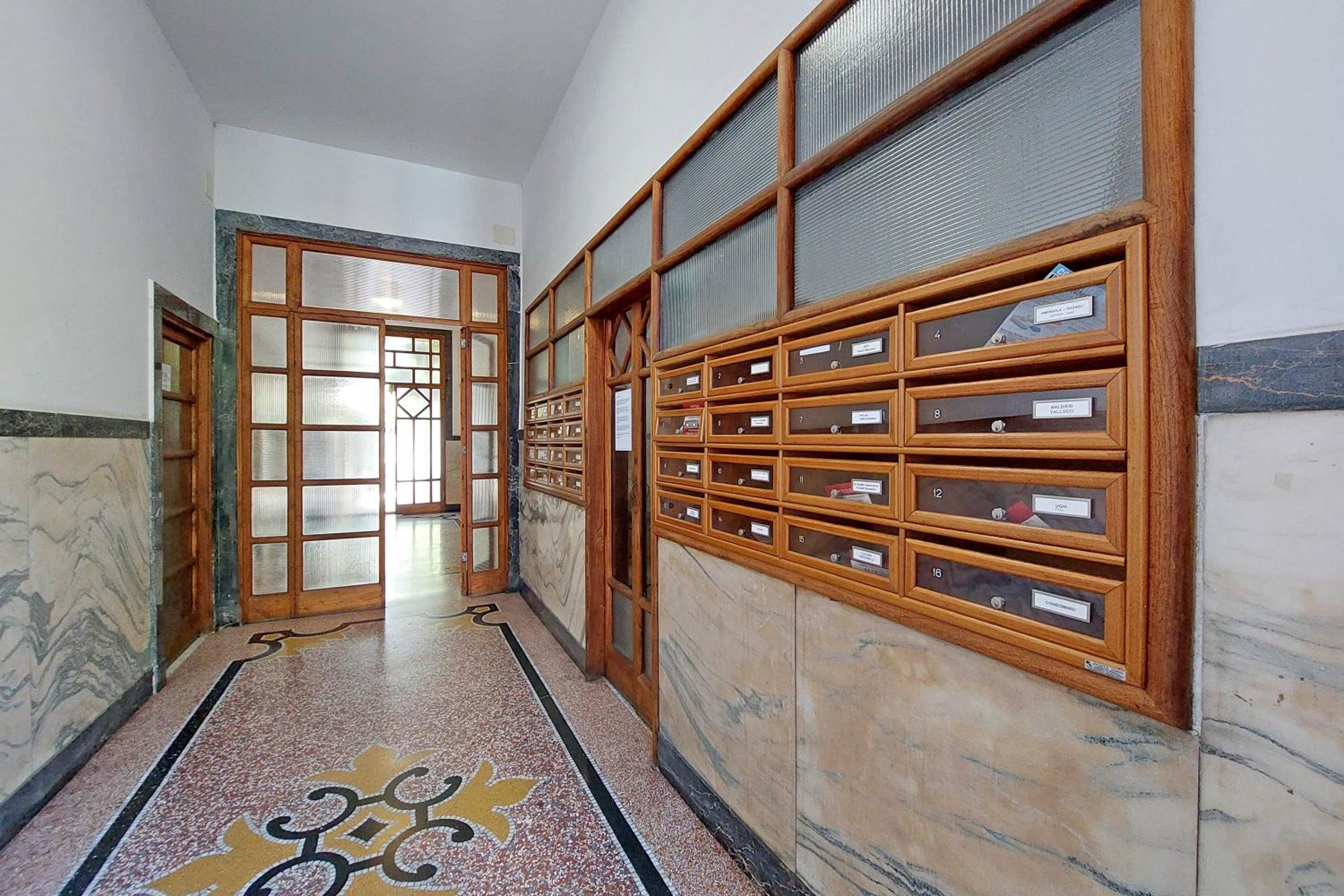 4BNB - Corridoni Apartment