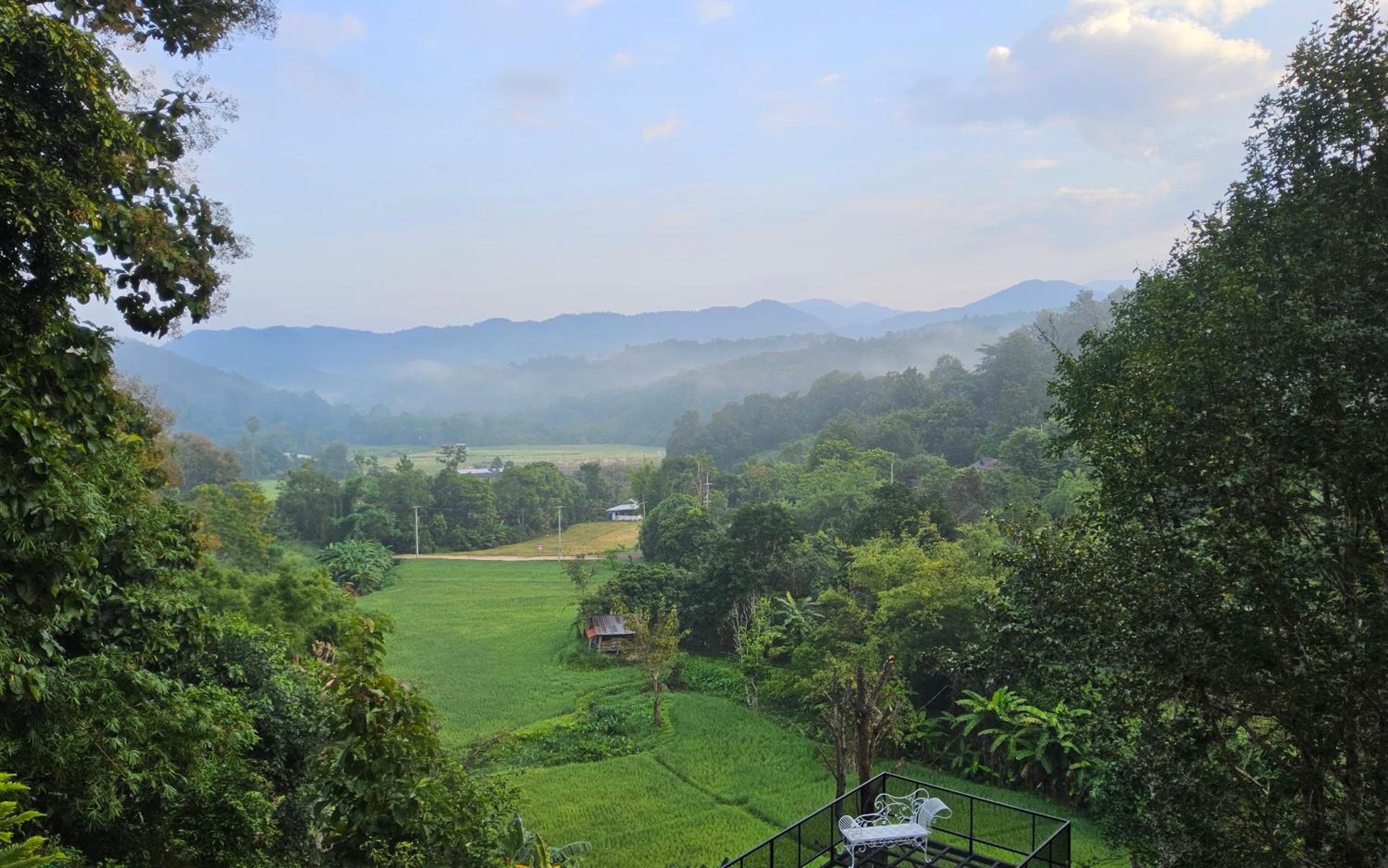 Balmy Hideout Cafe & Homestay