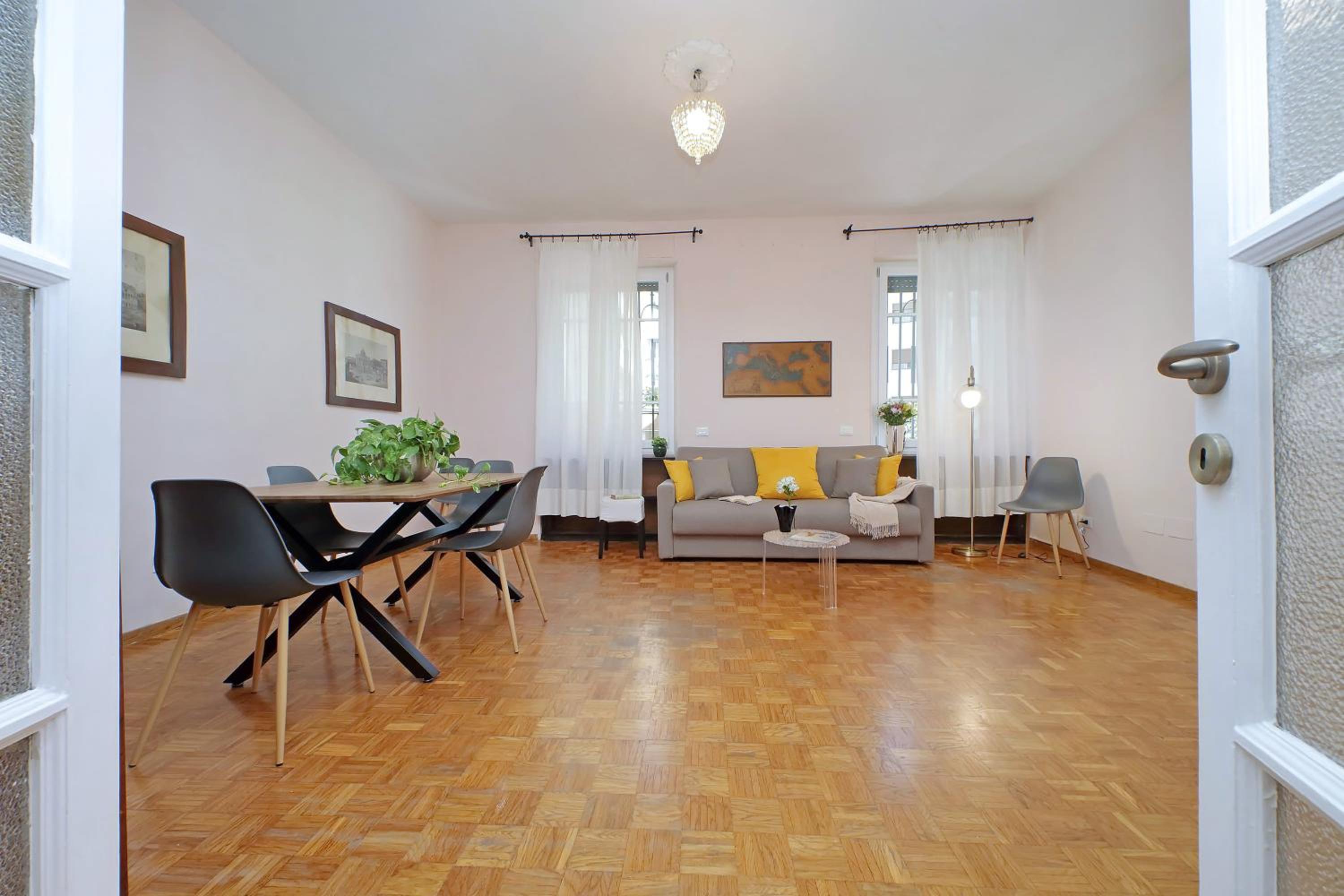 4BNB - Corridoni Apartment