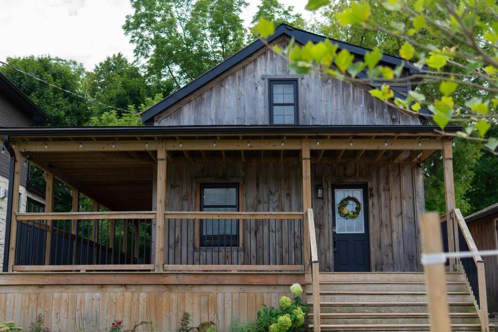 Elegant Elora Home with Stylish Décor
