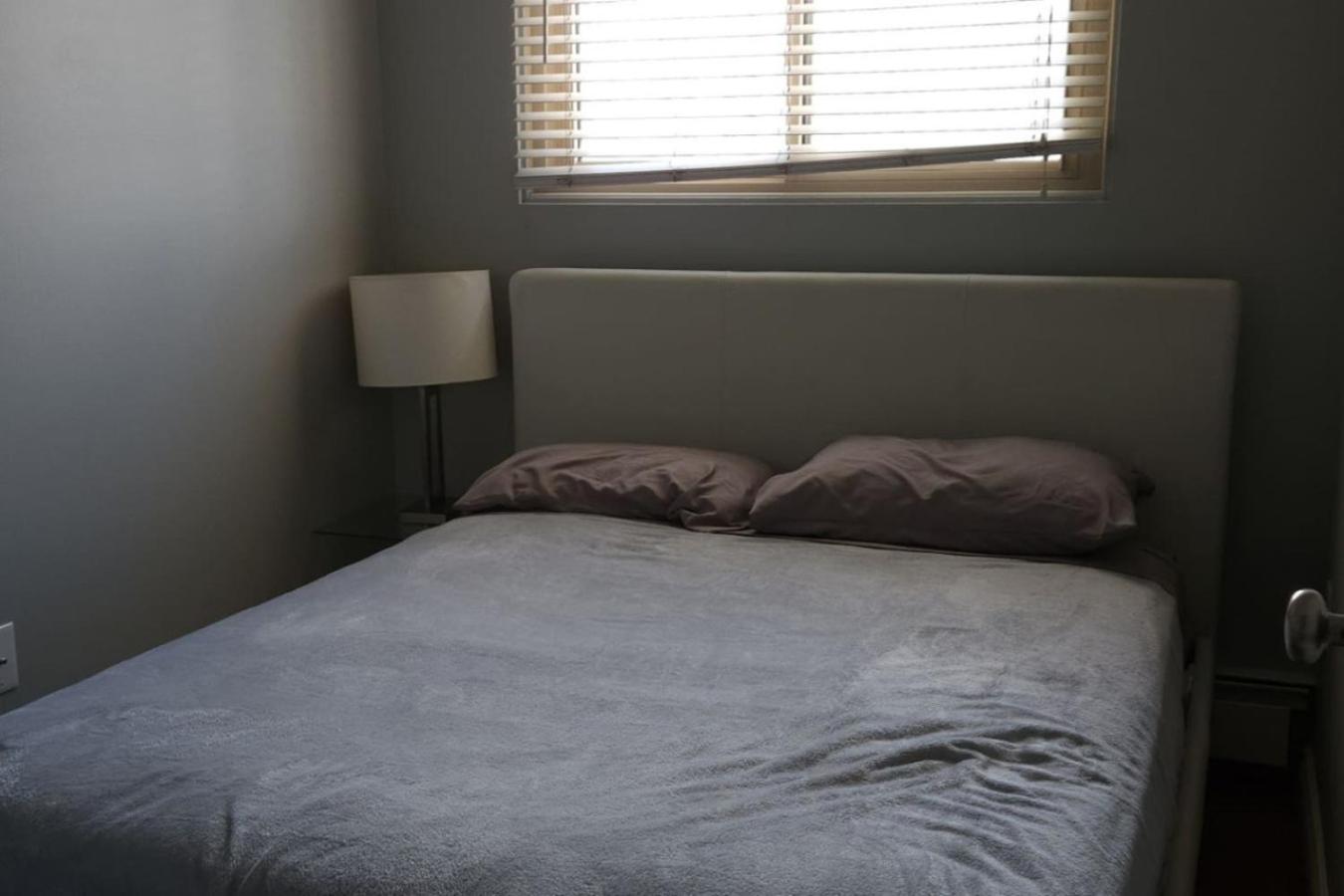 Stylish 2-bed, 1-bath in downtown Calgary