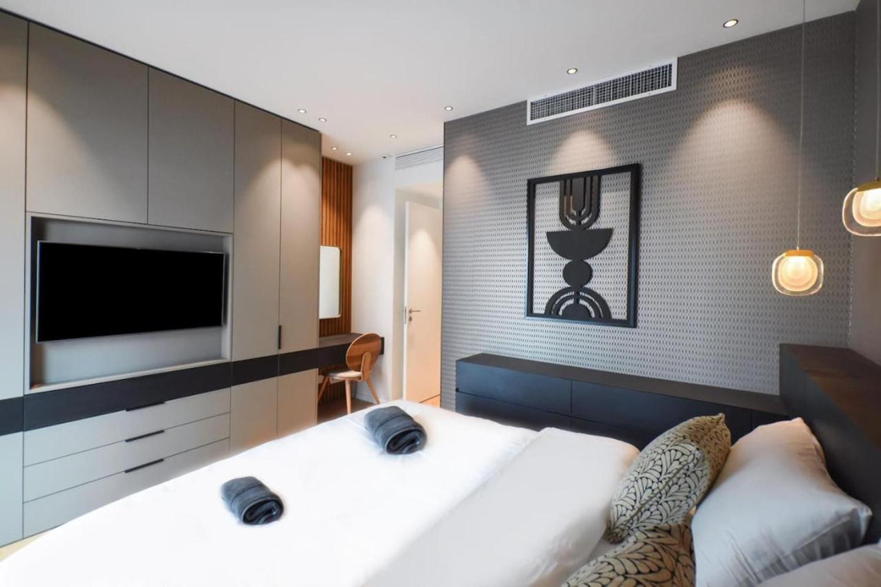 Hayarkon luxury sea views