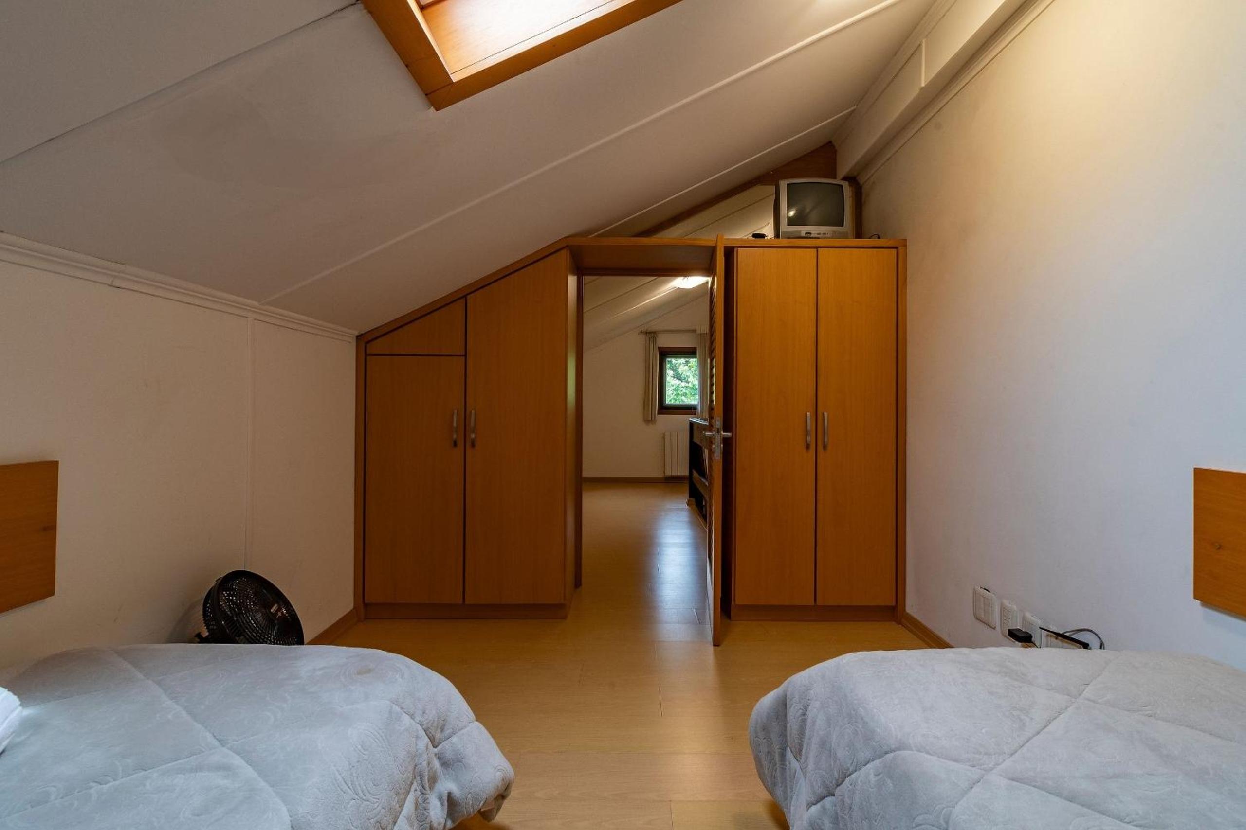 Rosa Residencial Gruner Berg