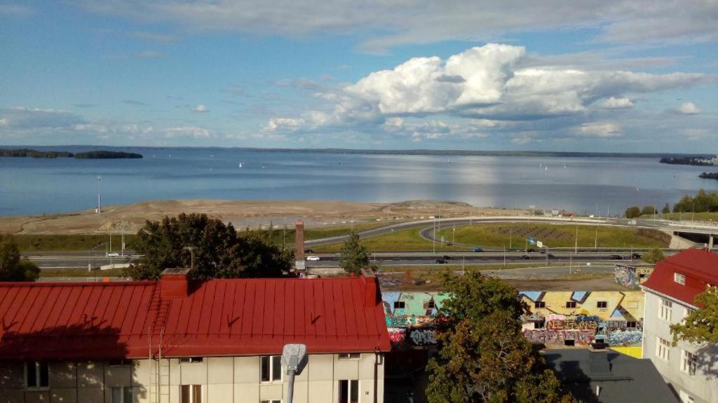 Pieni asunto 60m2 vanhassa puukerrostalossa Pispalassa