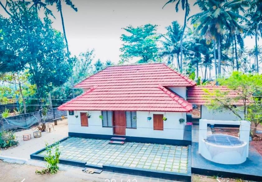 Oceany Pool Home
