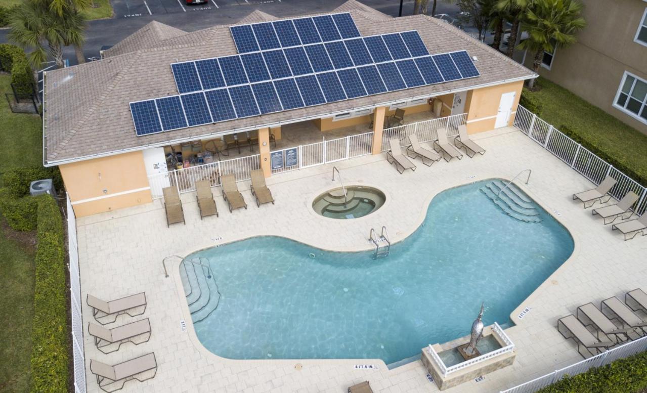 3BR Townhouse Near Disney BBQ Grill and Pool
