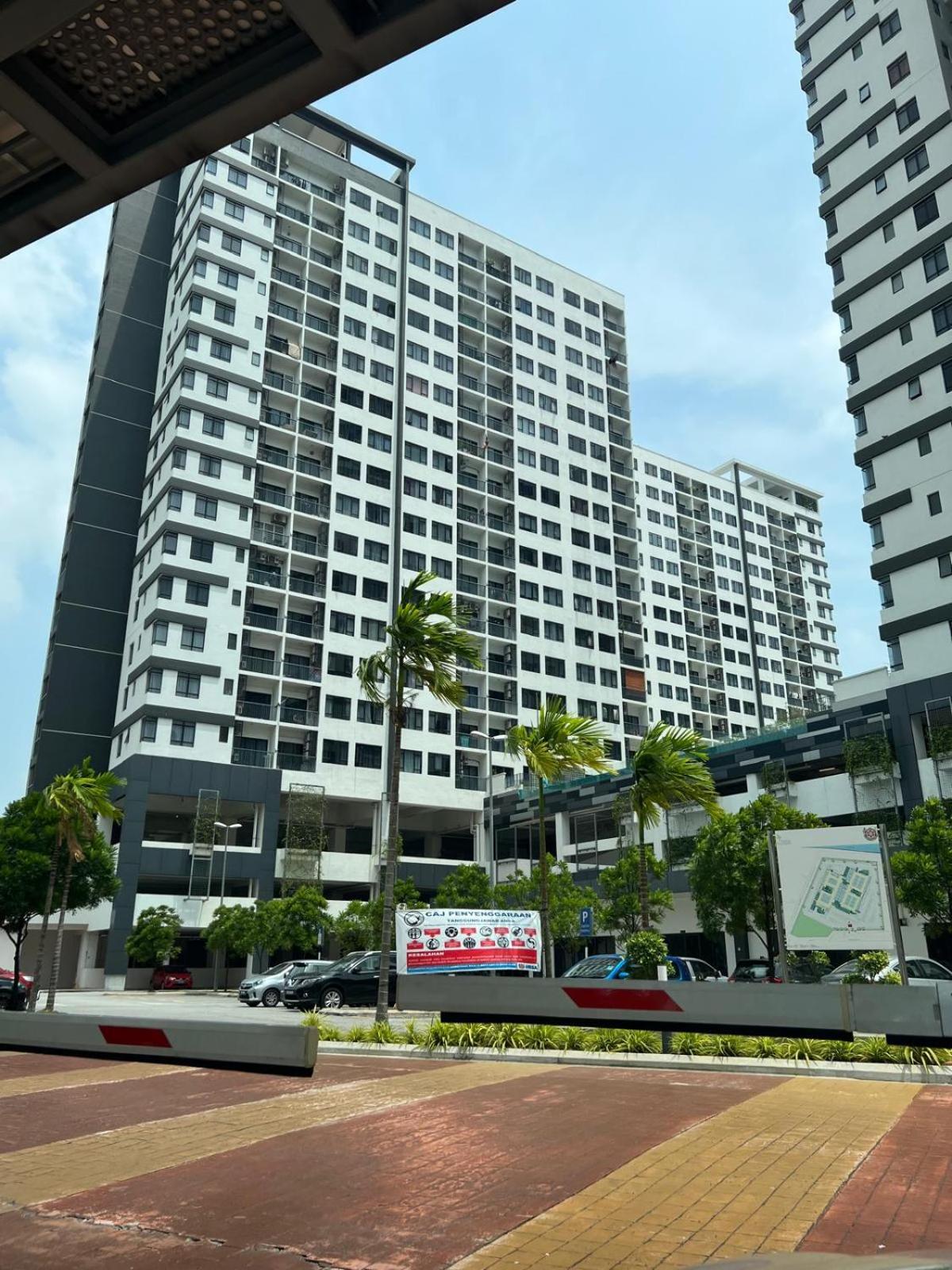 Seri Inap - Residensi Hijauan Seksyen 22 photo 2