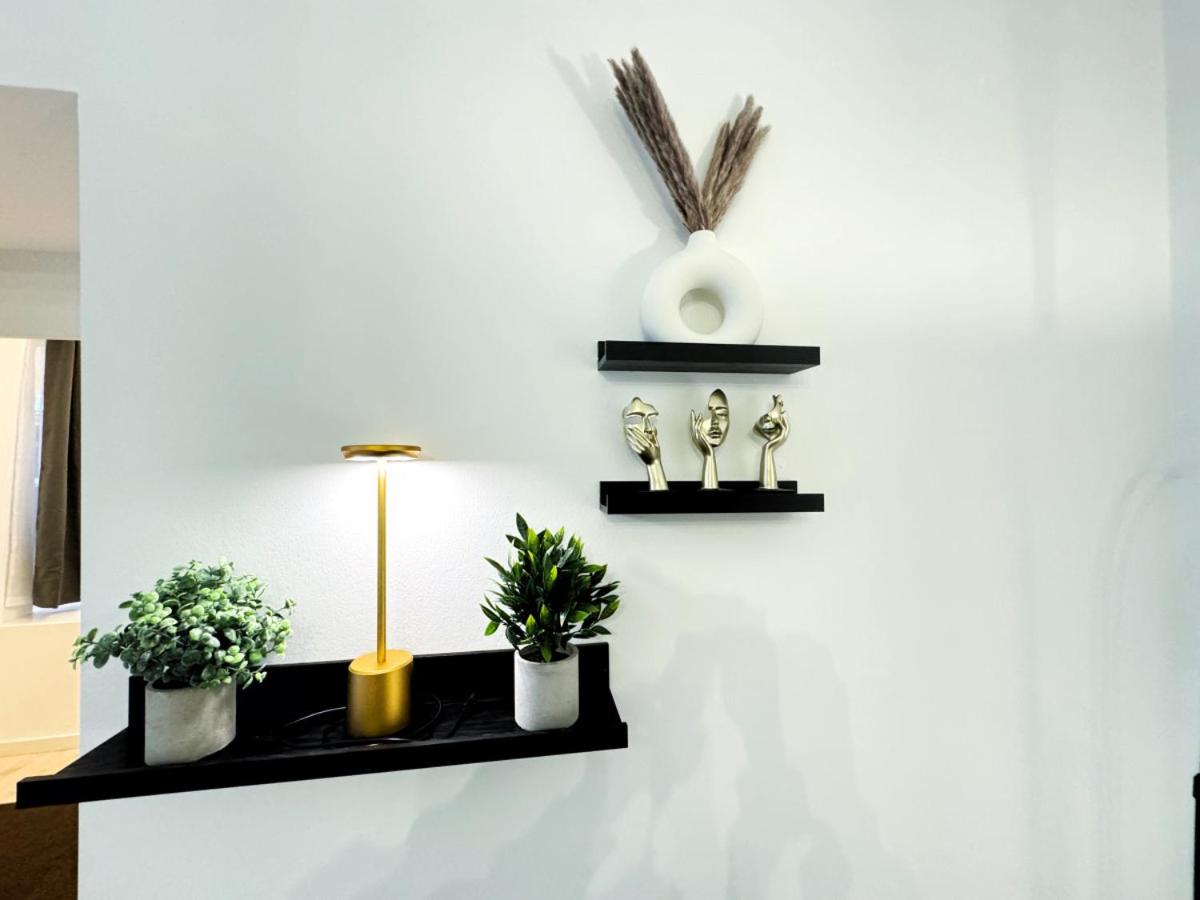 HolidayHome Apartments I Spacious 130qm Apartment Near Berlins Top Sights