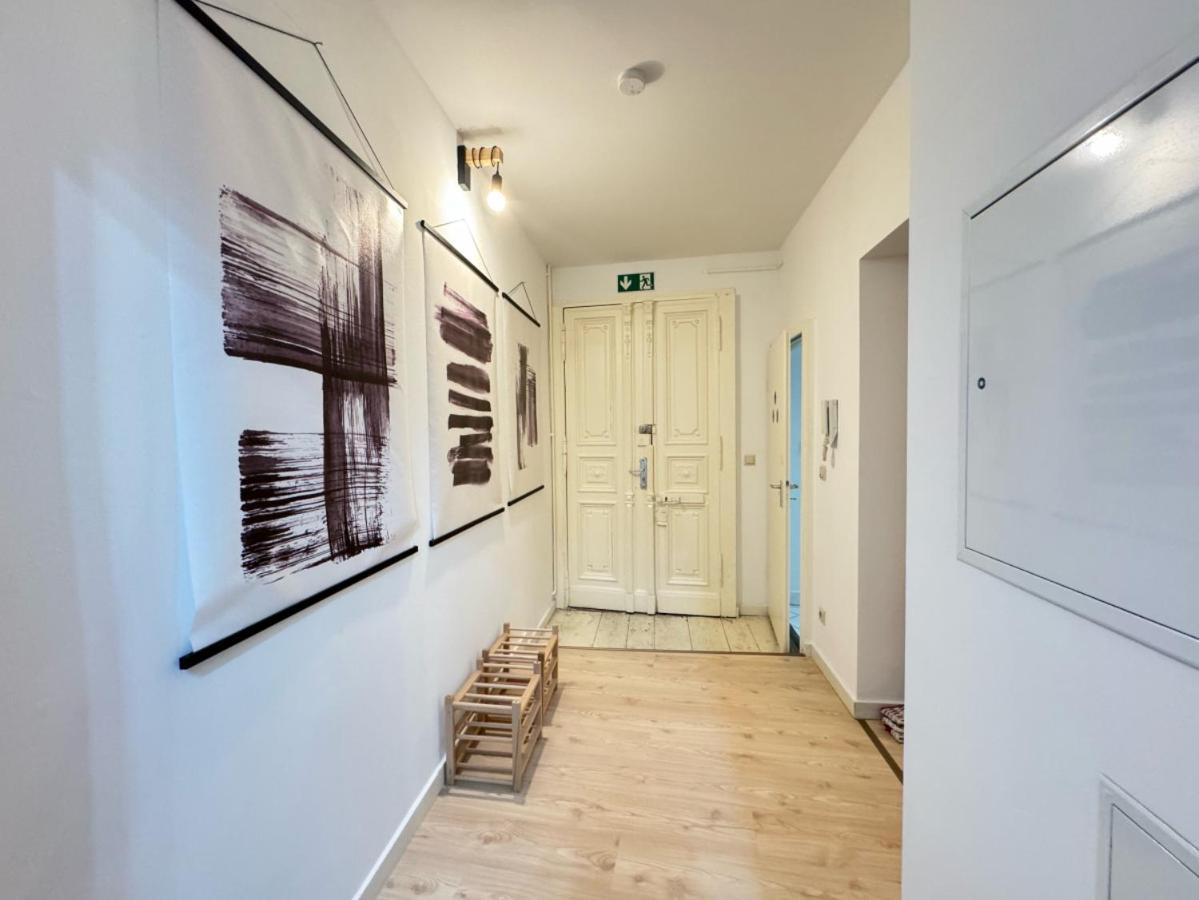 HolidayHome Apartments I Spacious 130qm Apartment Near Berlins Top Sights