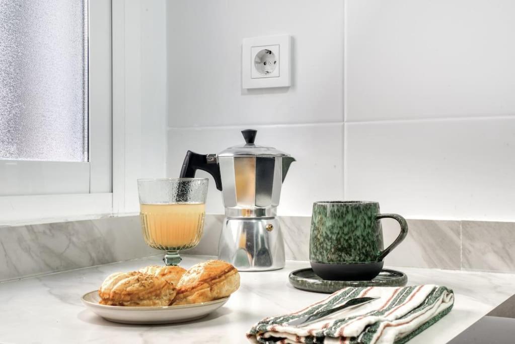 Apt City Center,Luxury decoration,20min to Cathedral of Cordoba view 3