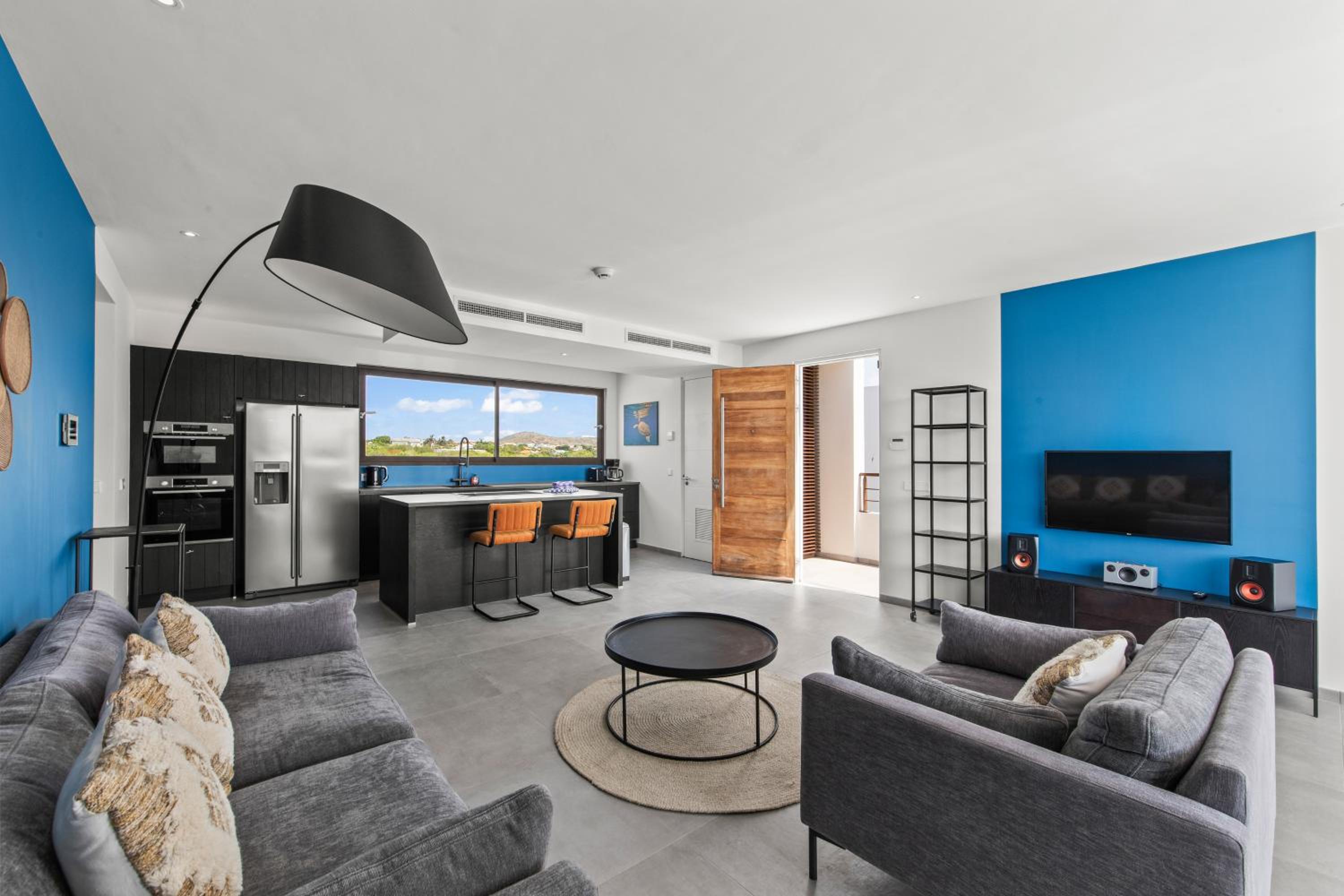Jan Sofat LUX A15 Penthouse with private rooftop terrace