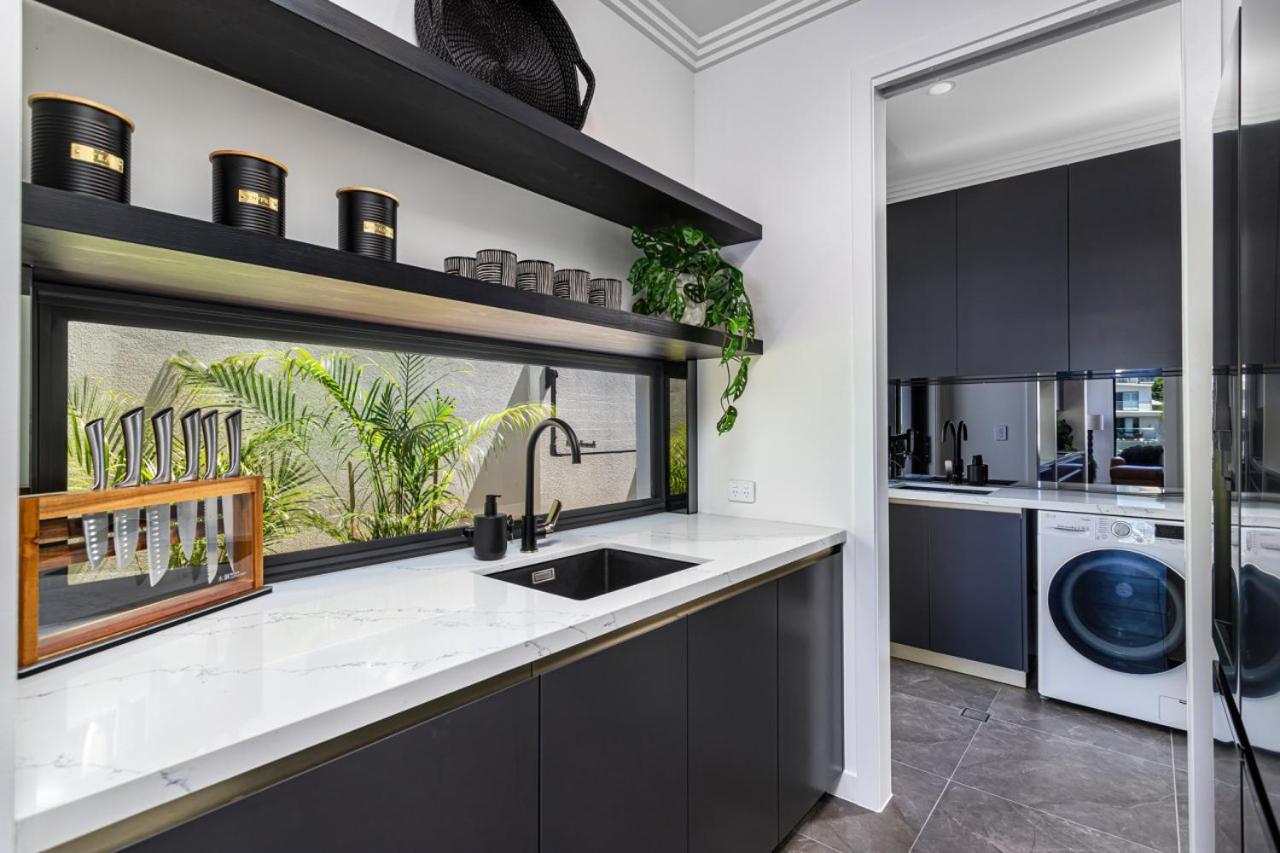Absolute Waterfront Elegancy