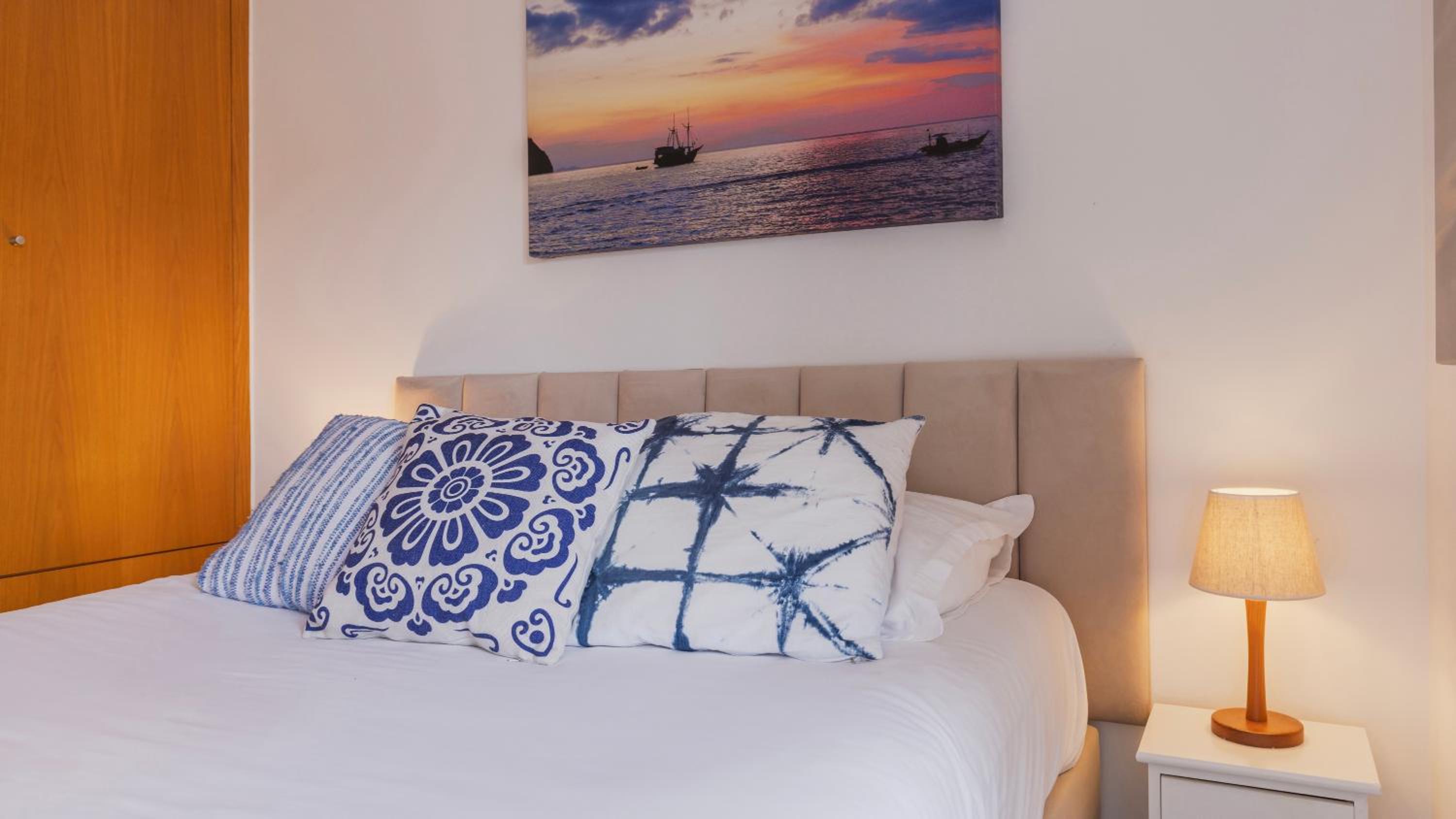 Sunny Design Apt in Praça das Flores by LovelyStay view 5