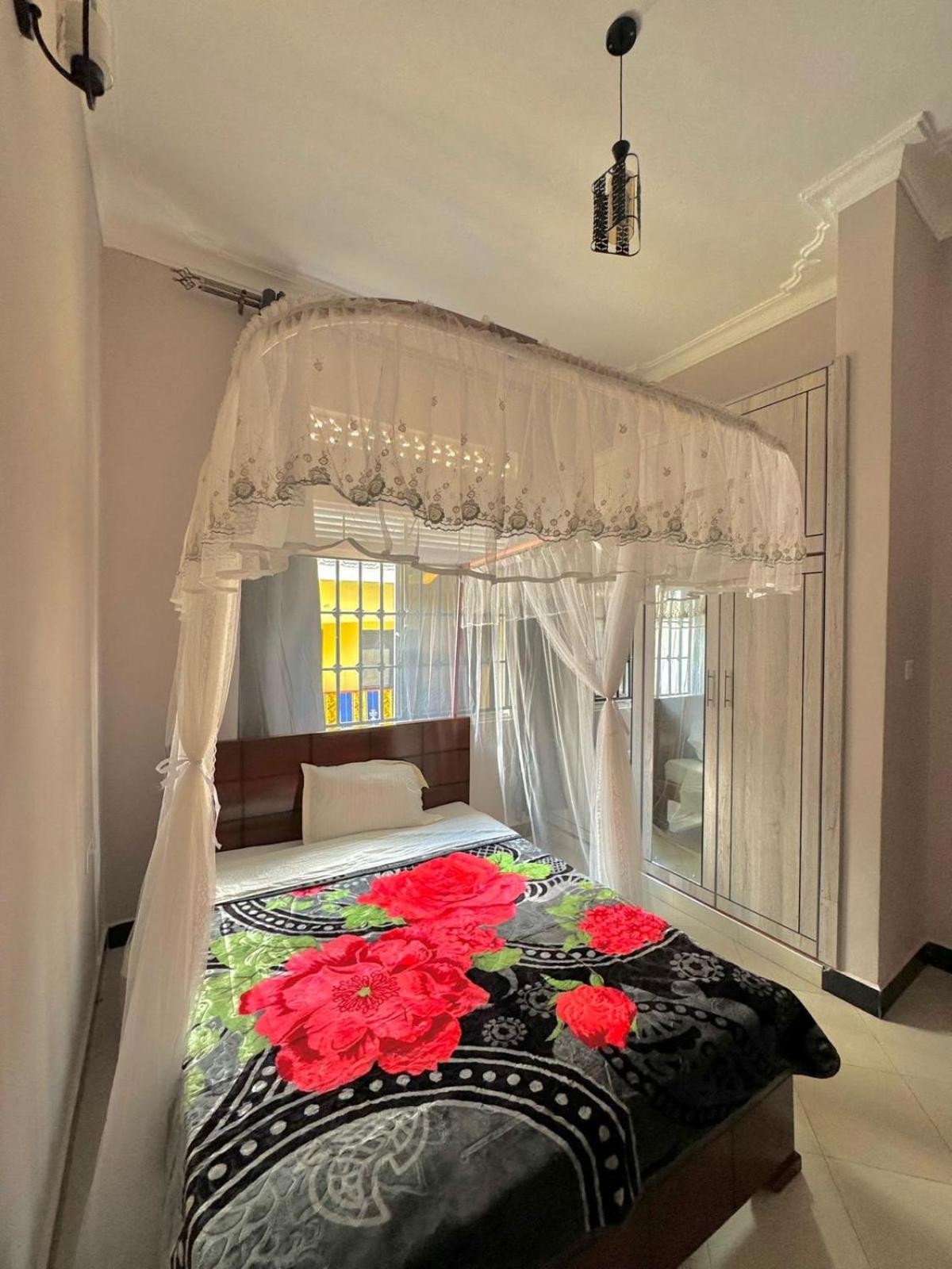 Entula safari and accommodation