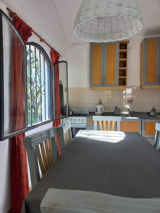 Casa con pileta Villa Los Aromos