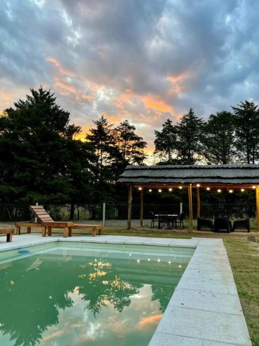 Casa con pileta Villa Los Aromos