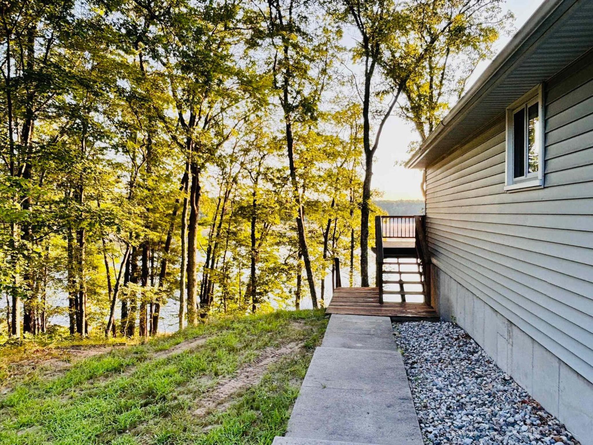Beautiful Retreat on Sand Lake view 2