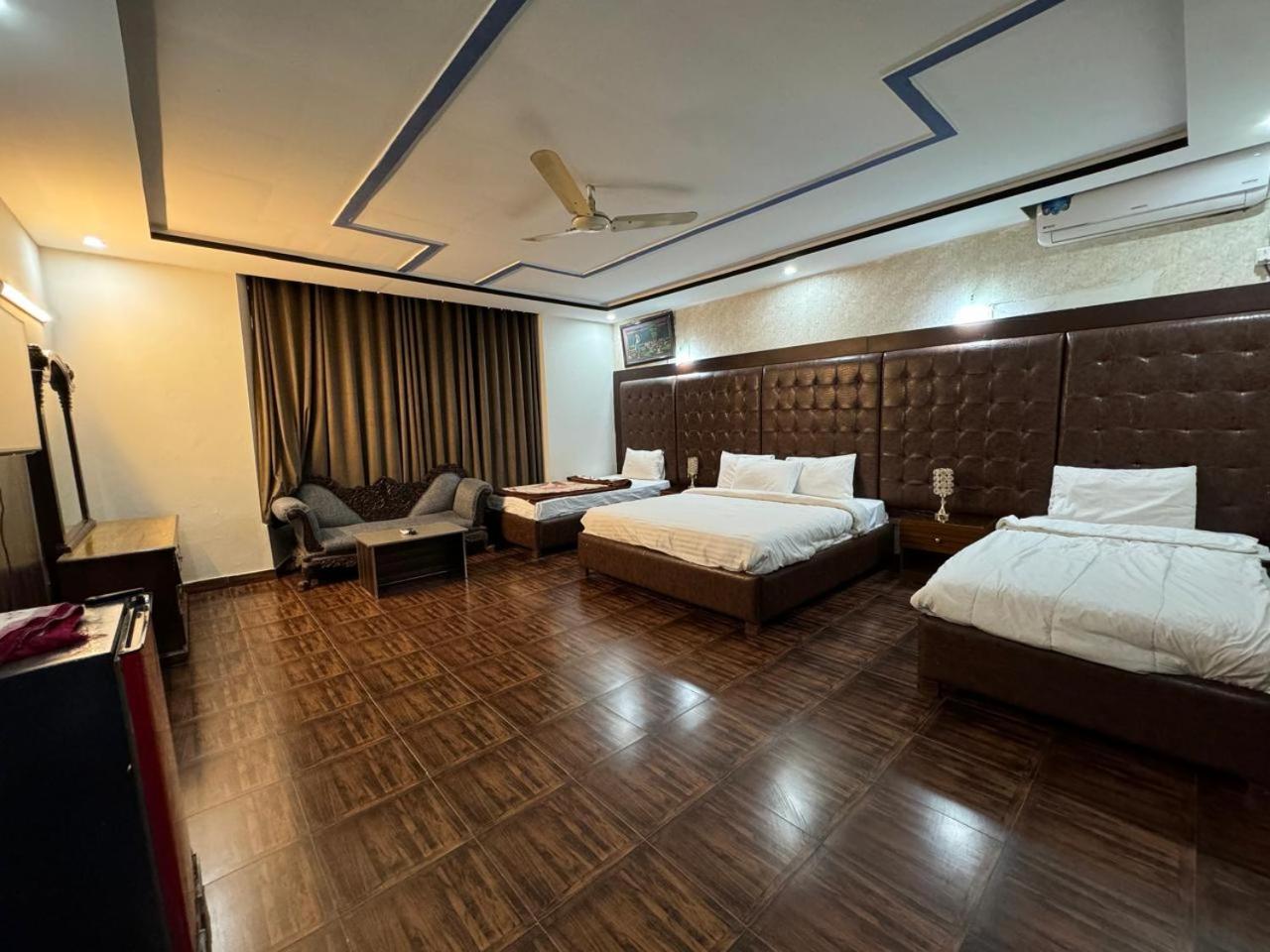Casa Blanca Guesthouse Islamabad view 3