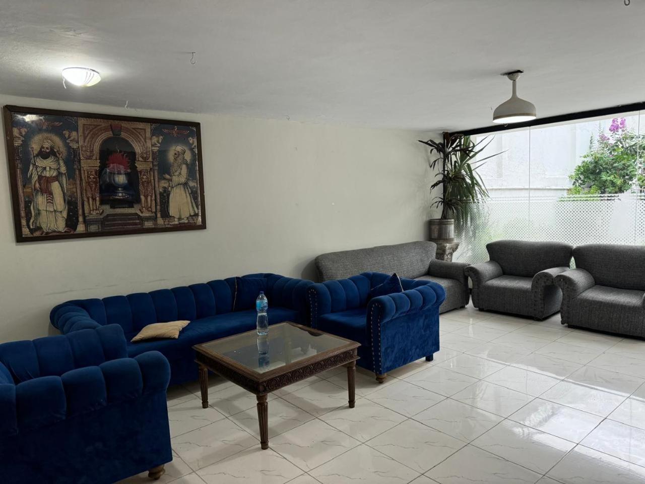 Photo 42