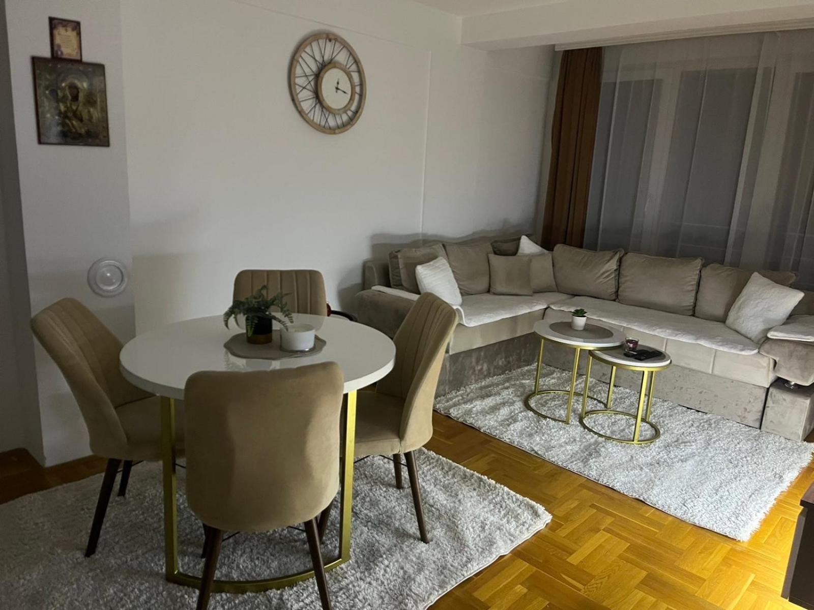 Saric LuxApartman