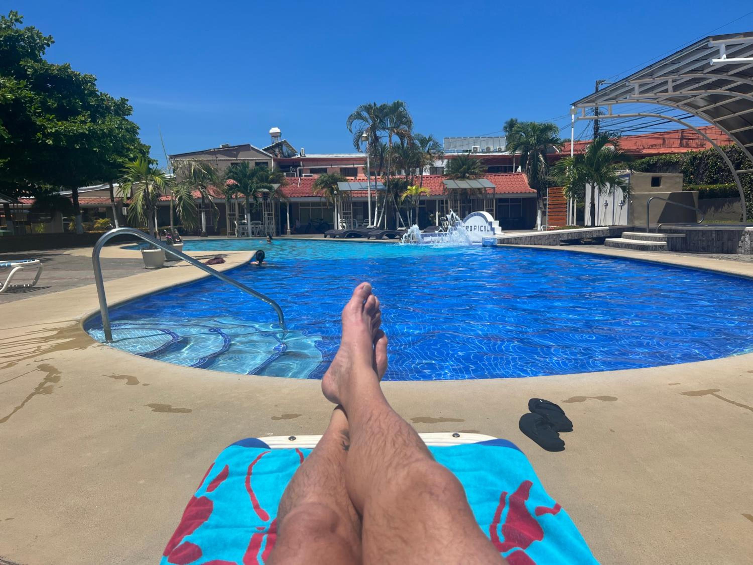 Enchanting 3 BR 2 Bath Condo in the Heart of Jaco