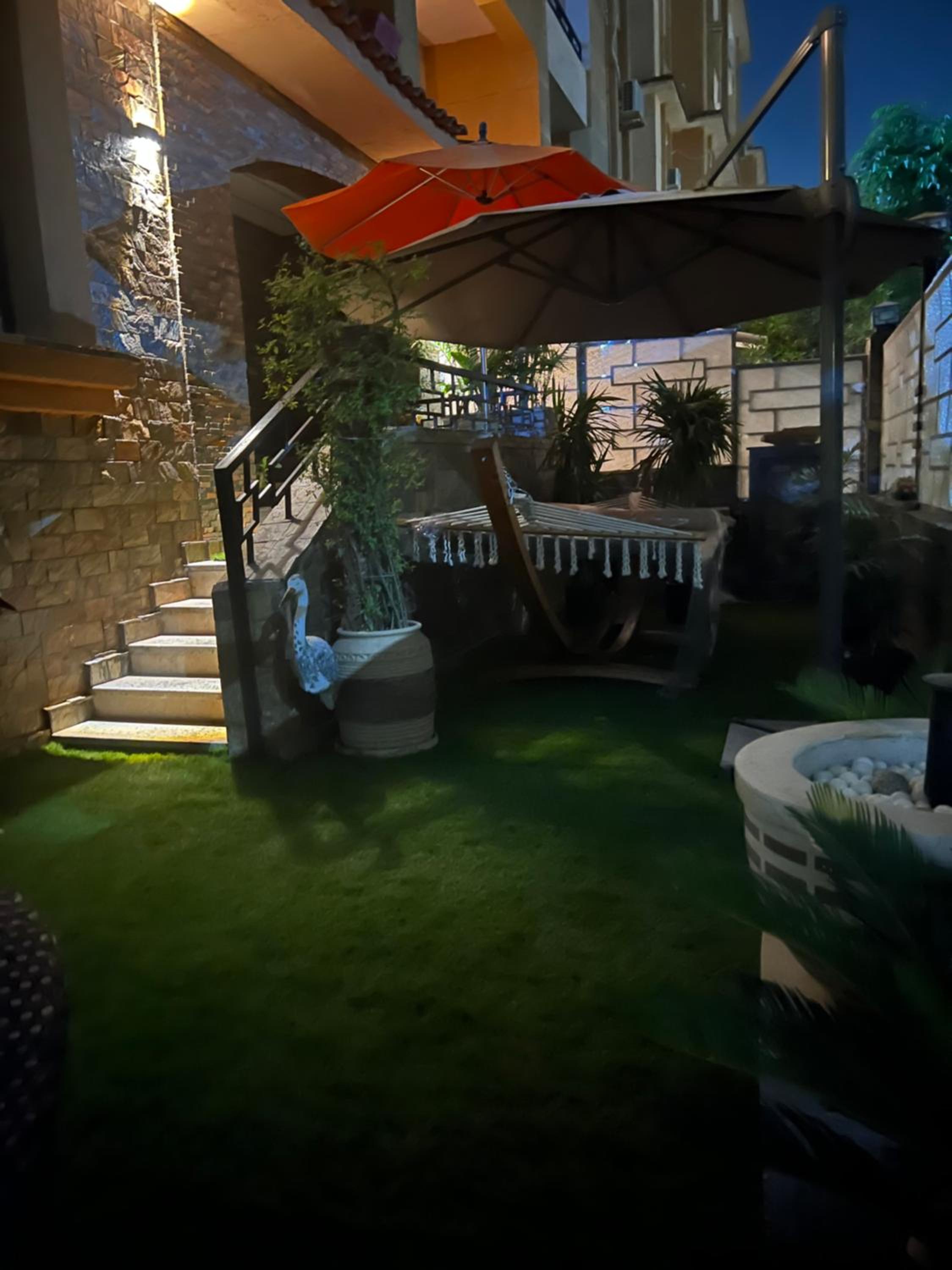 Luxury furnished apartment for daily rent
