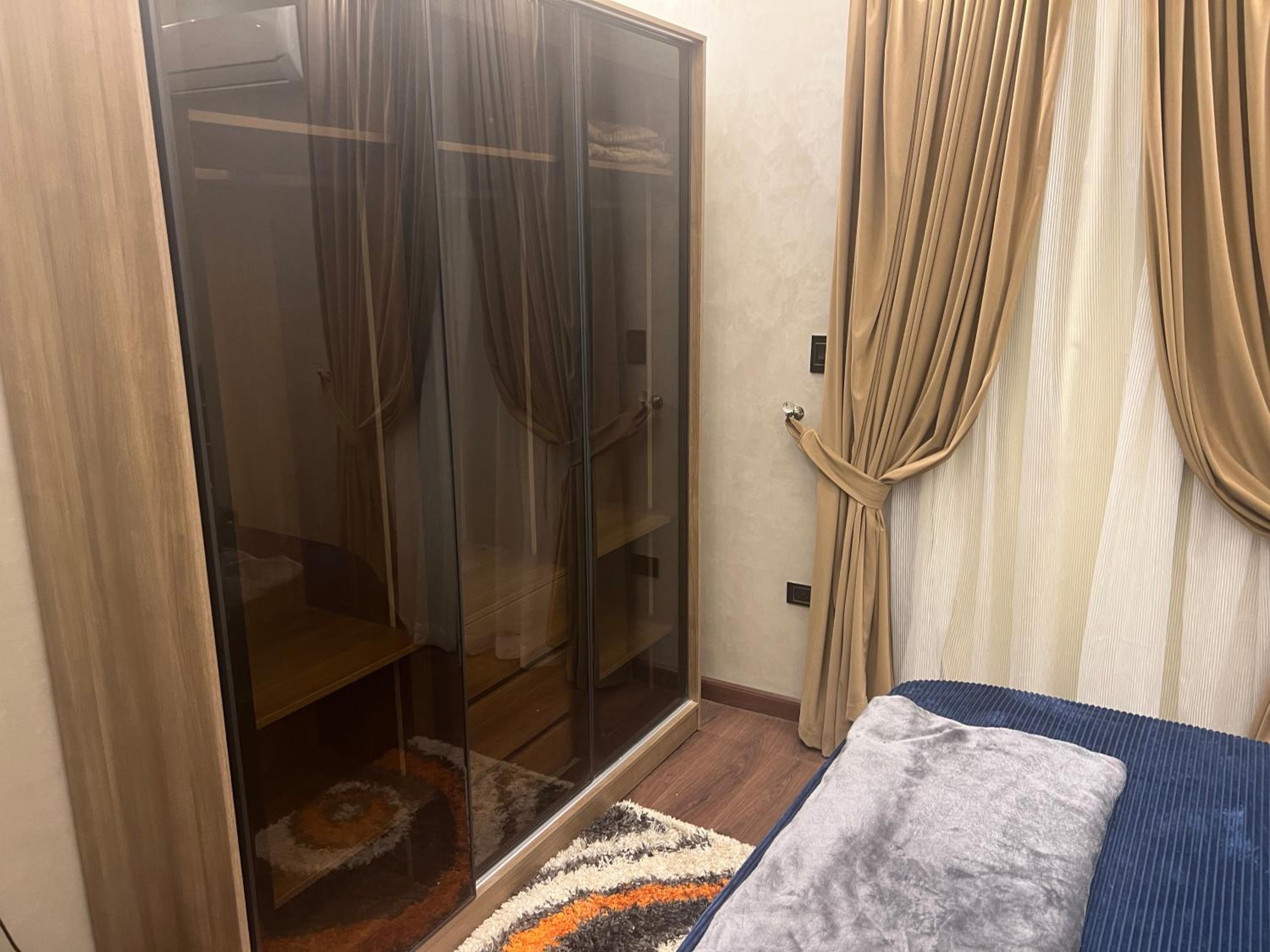 Luxury furnished apartment for daily rent