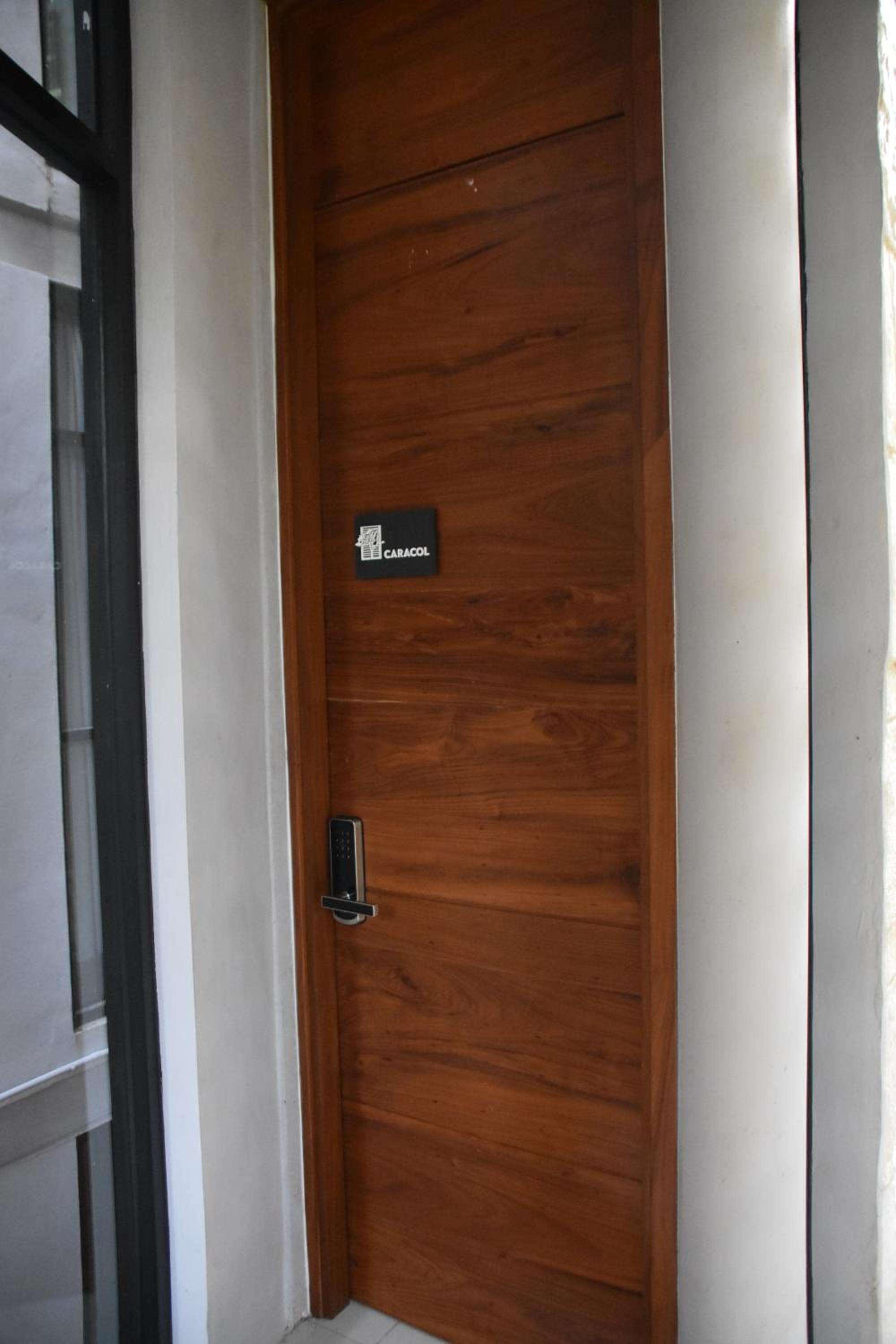 Photo 142