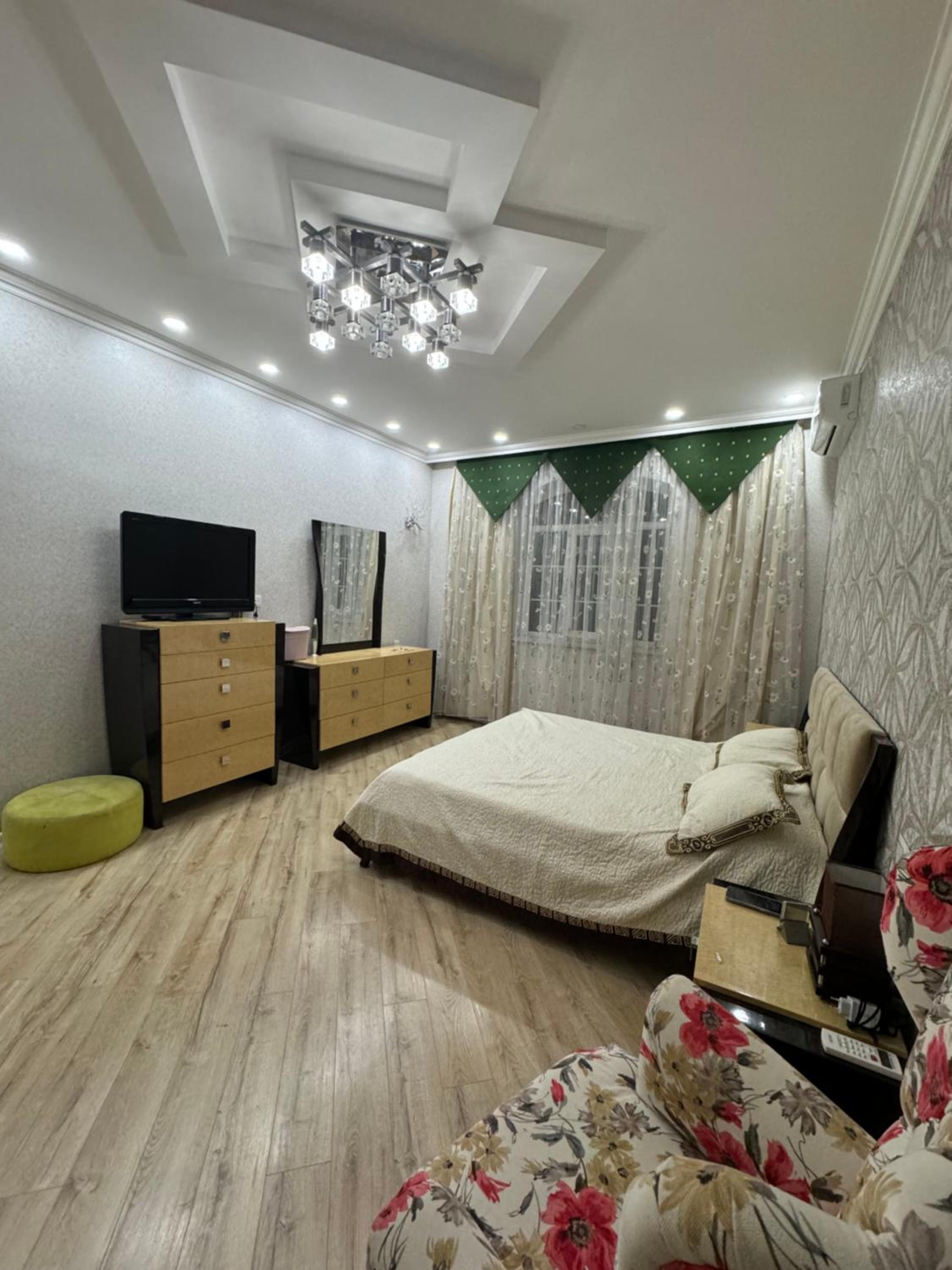 Sadikhovs Home