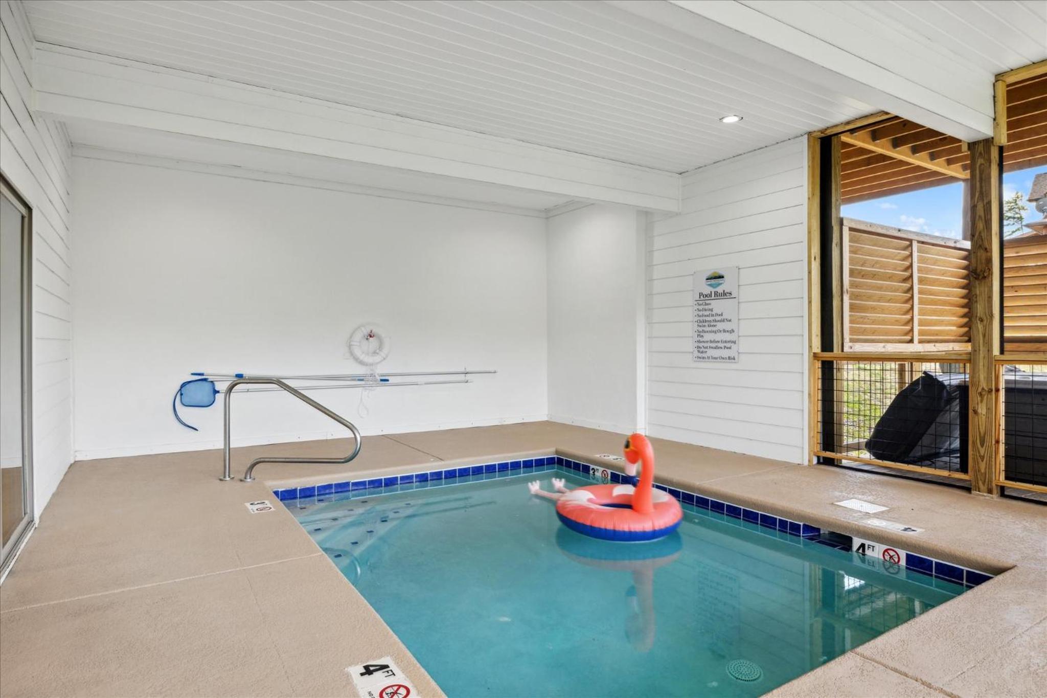 Private Pool Hot Tub Air Hockey Mountain Views Large Patio - Brynwood Station view 3