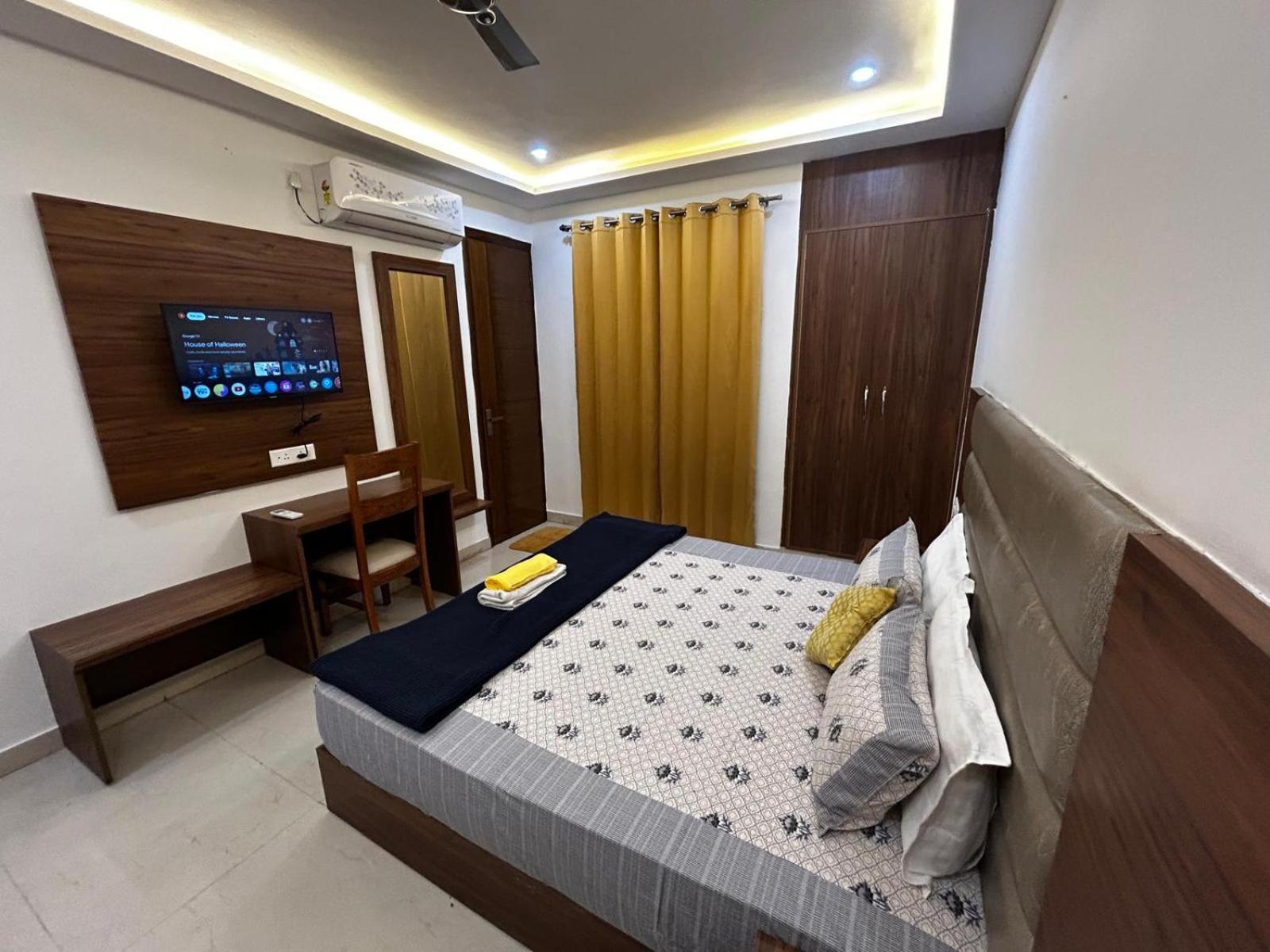 Ima Ganga Hotel - Aesthetic Mountain View Rooms With Netflix, Elevator, Backup In Upper Tapovan view 3