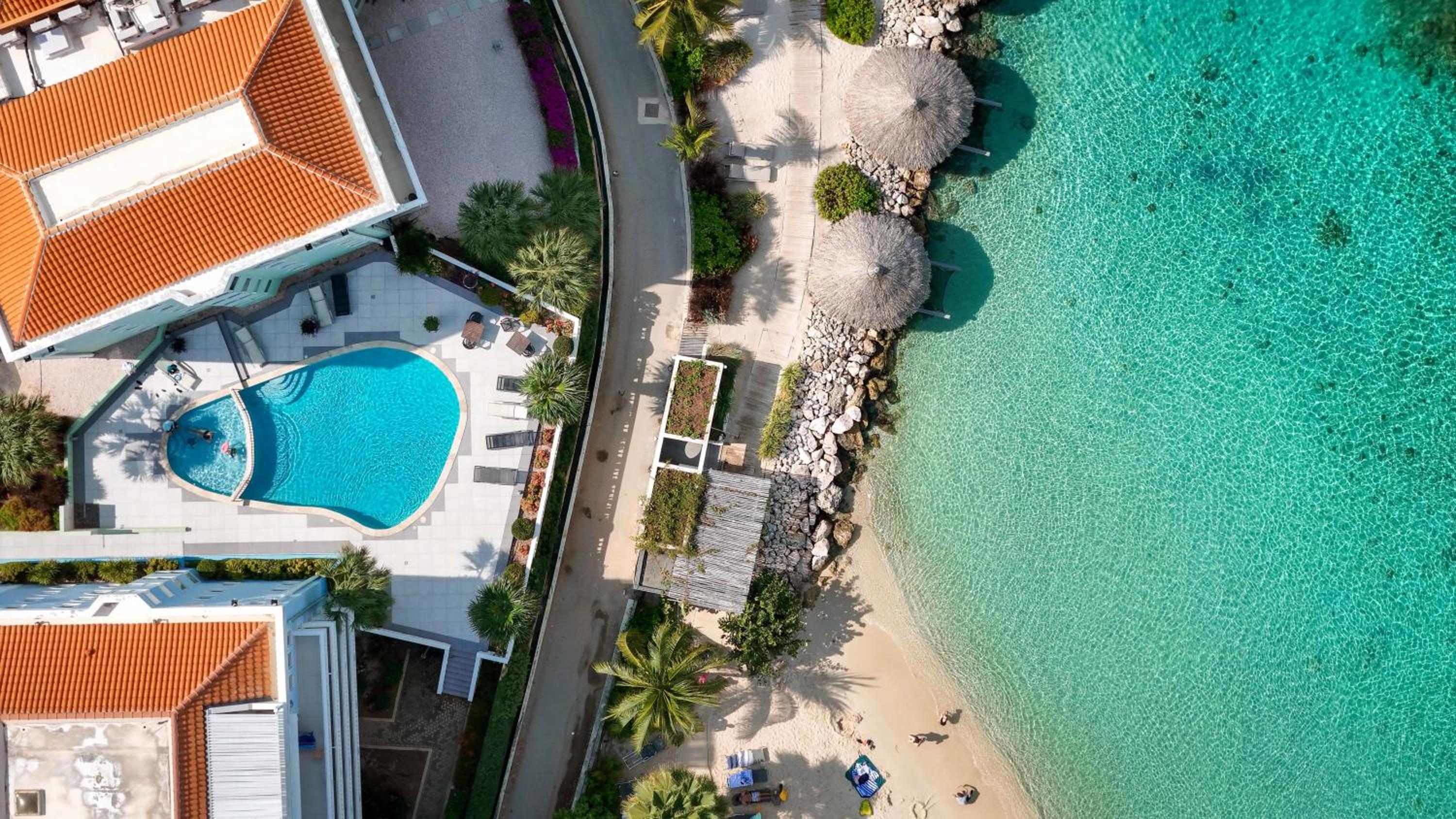 Blue Emerald at Blue Bay Beach & Golf Resort
