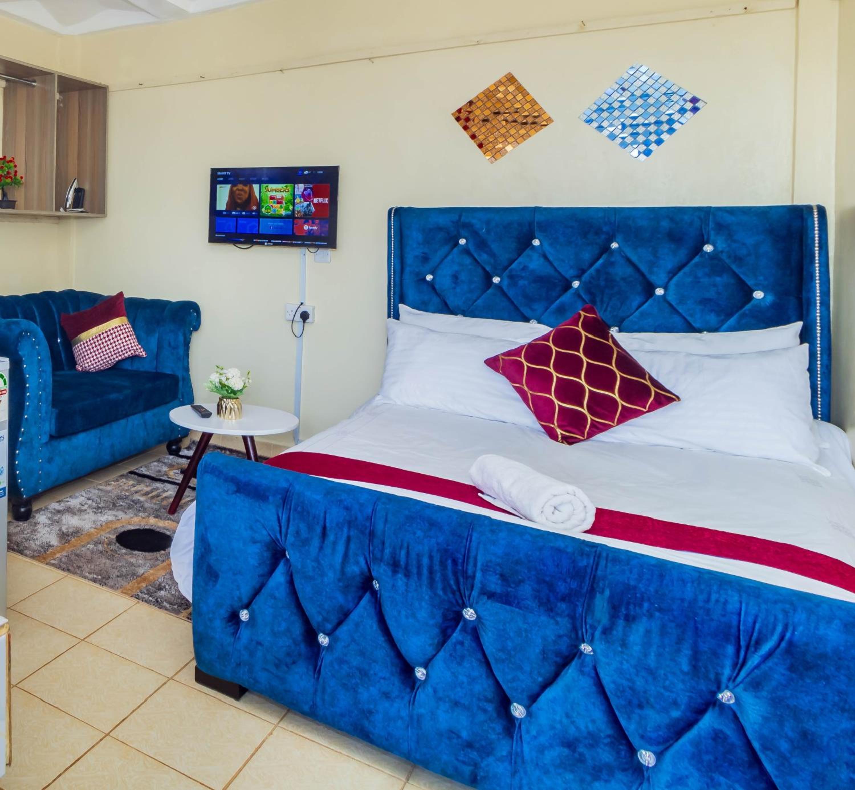 Uzuri place view 5