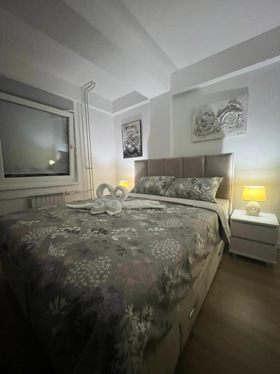Skopje-Modern, home apartment-Kozle view 3