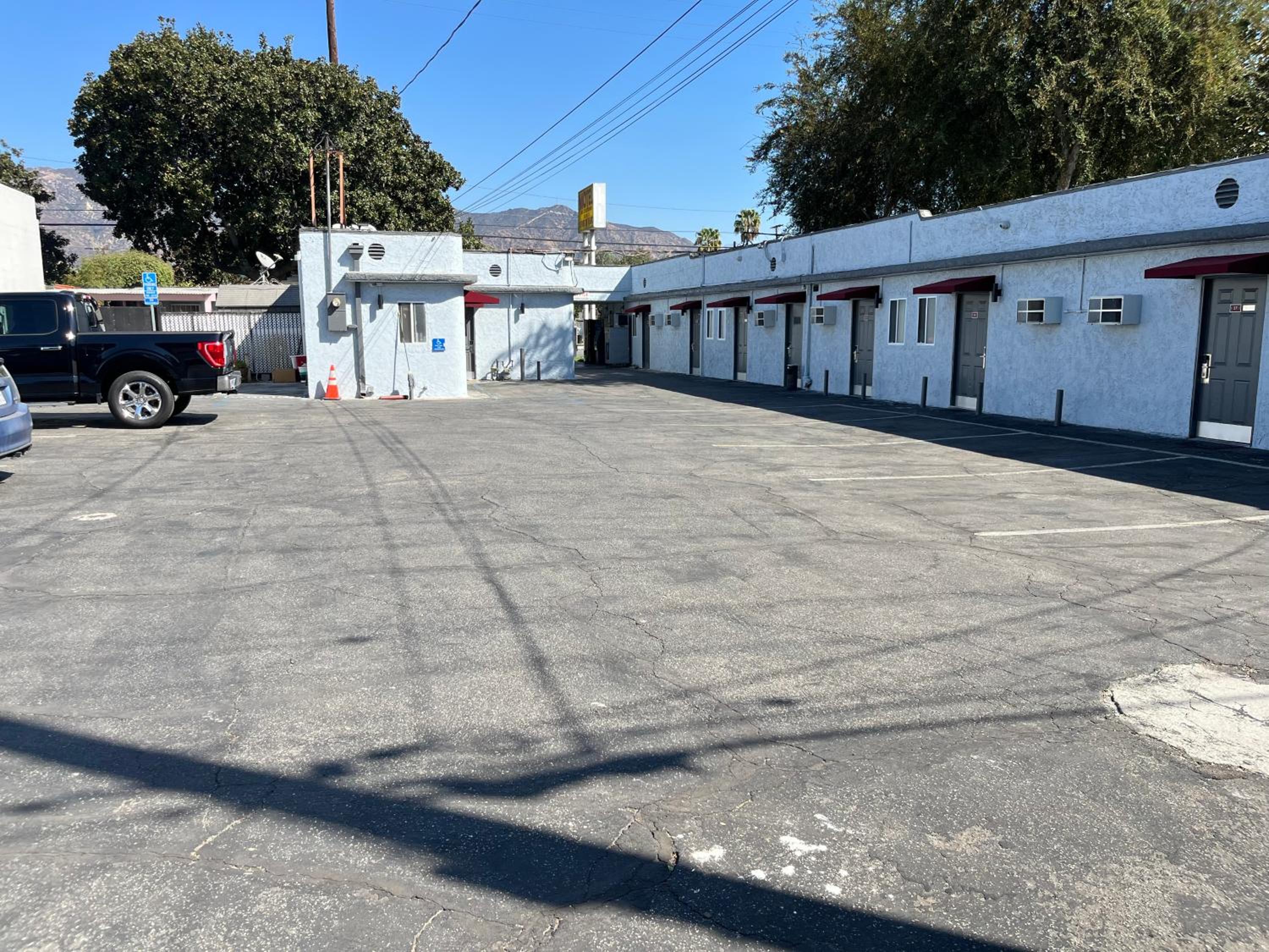 Griffith Park Motel, in Los Angeles Hollywood Area