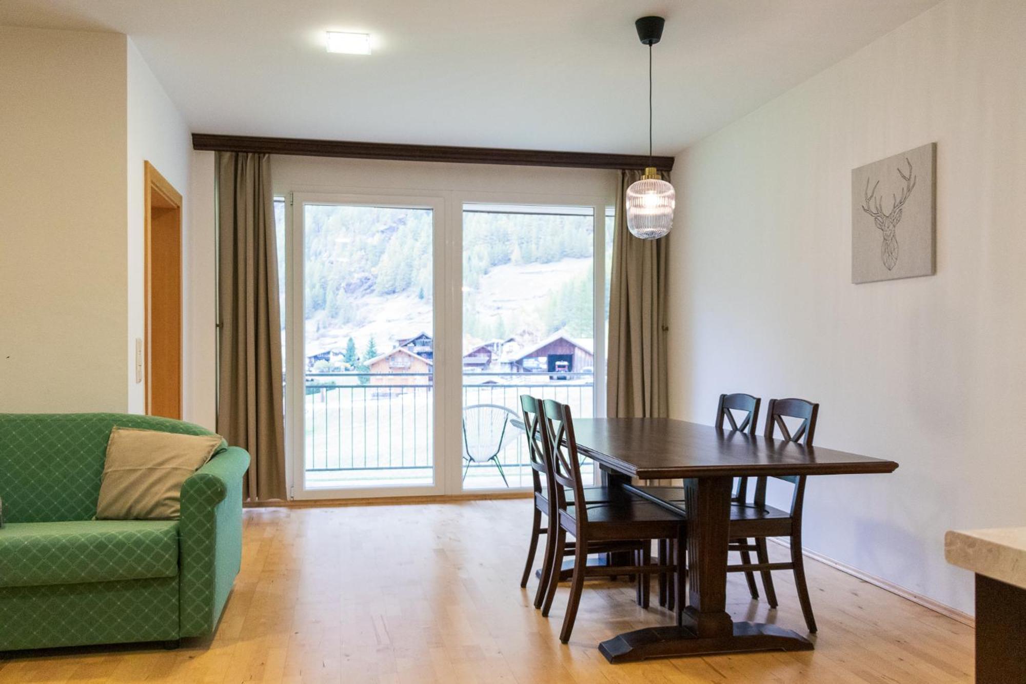 International House Sölden Apartment mit Balkon ZW 12