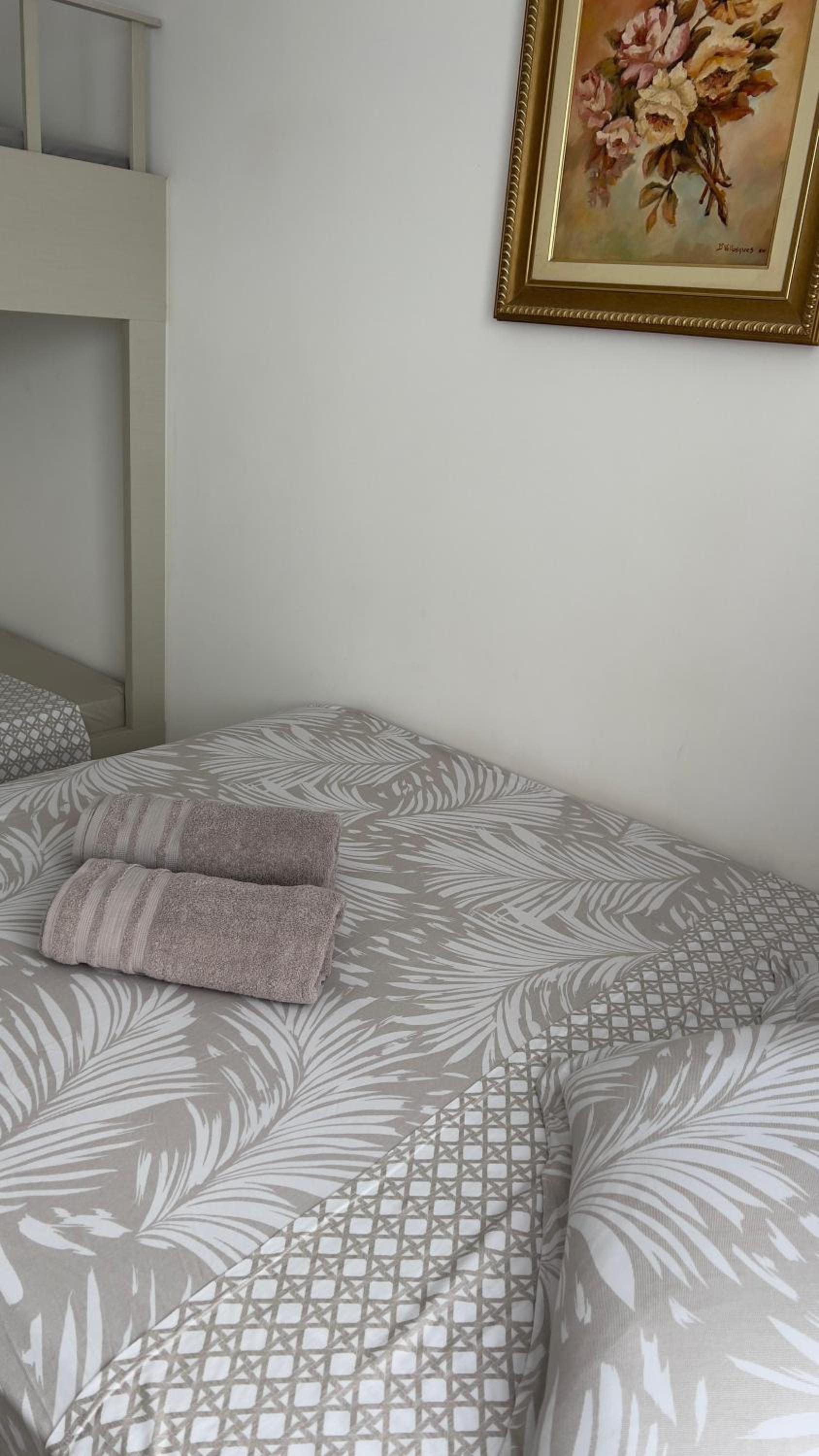 Apartamento novo perto da praia e Beto Carrero