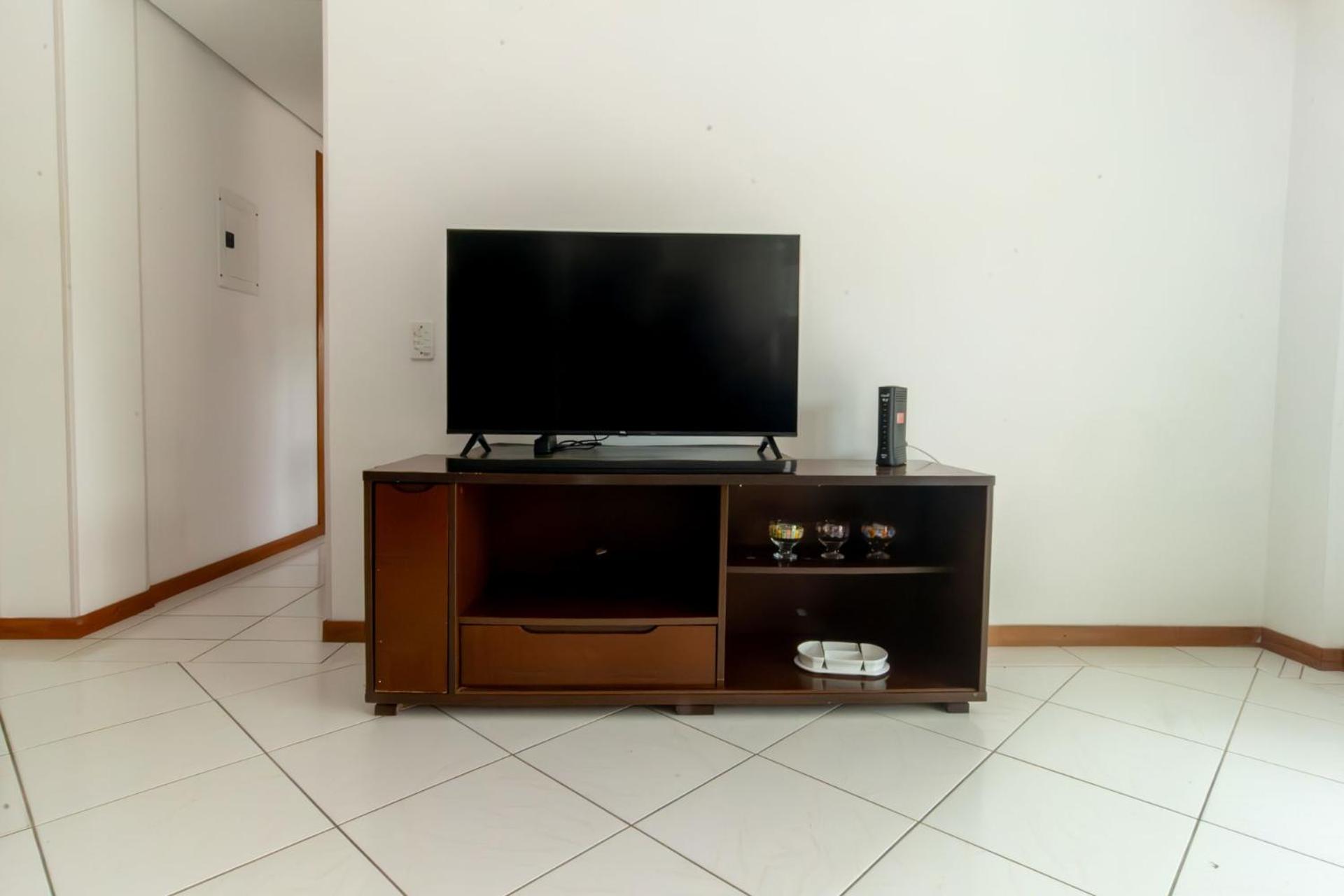 Apt 3 quartos 500m da Praia em Canasvieiras NK3260