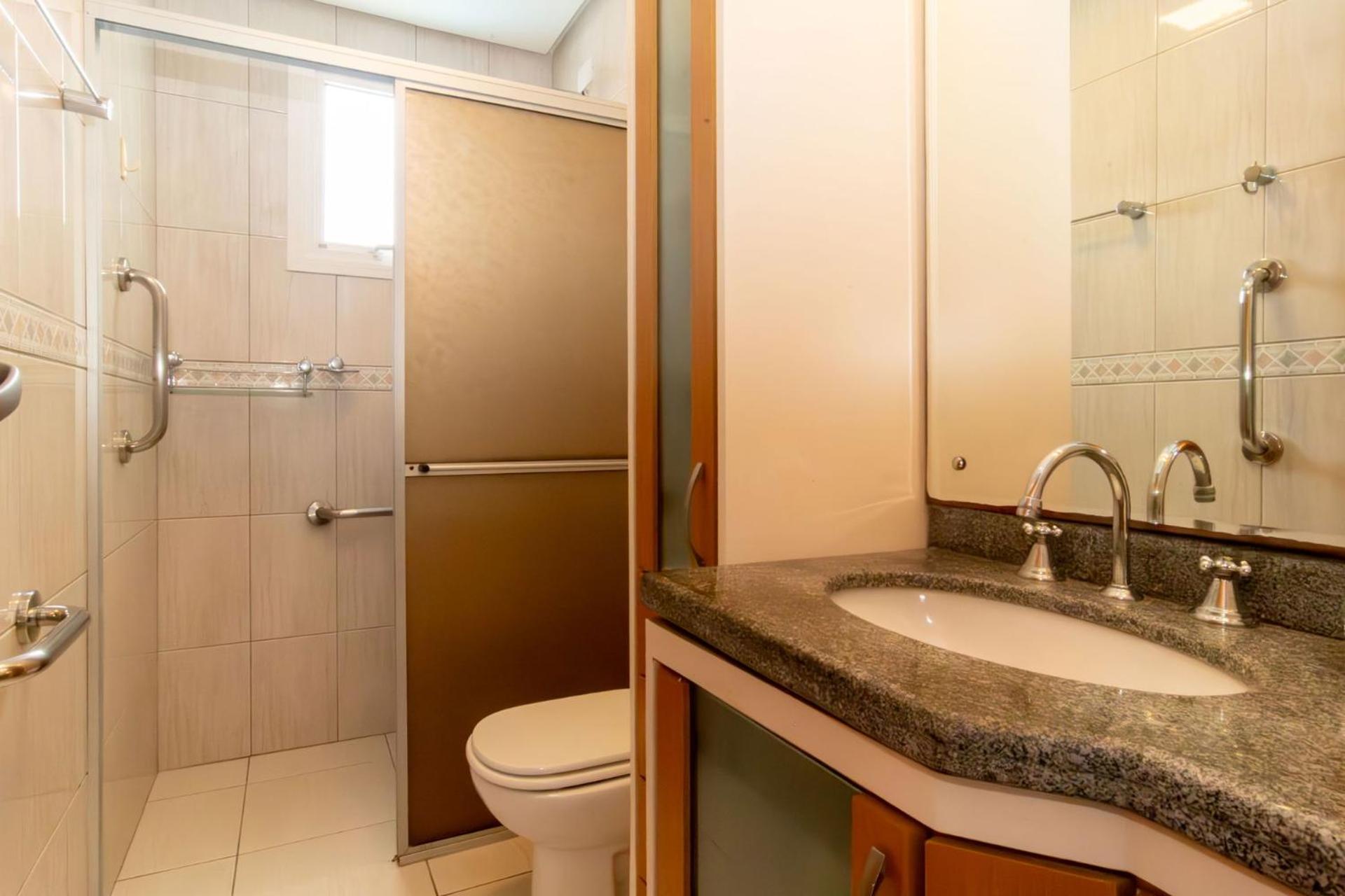 Apt 3 quartos 500m da Praia em Canasvieiras NK3260
