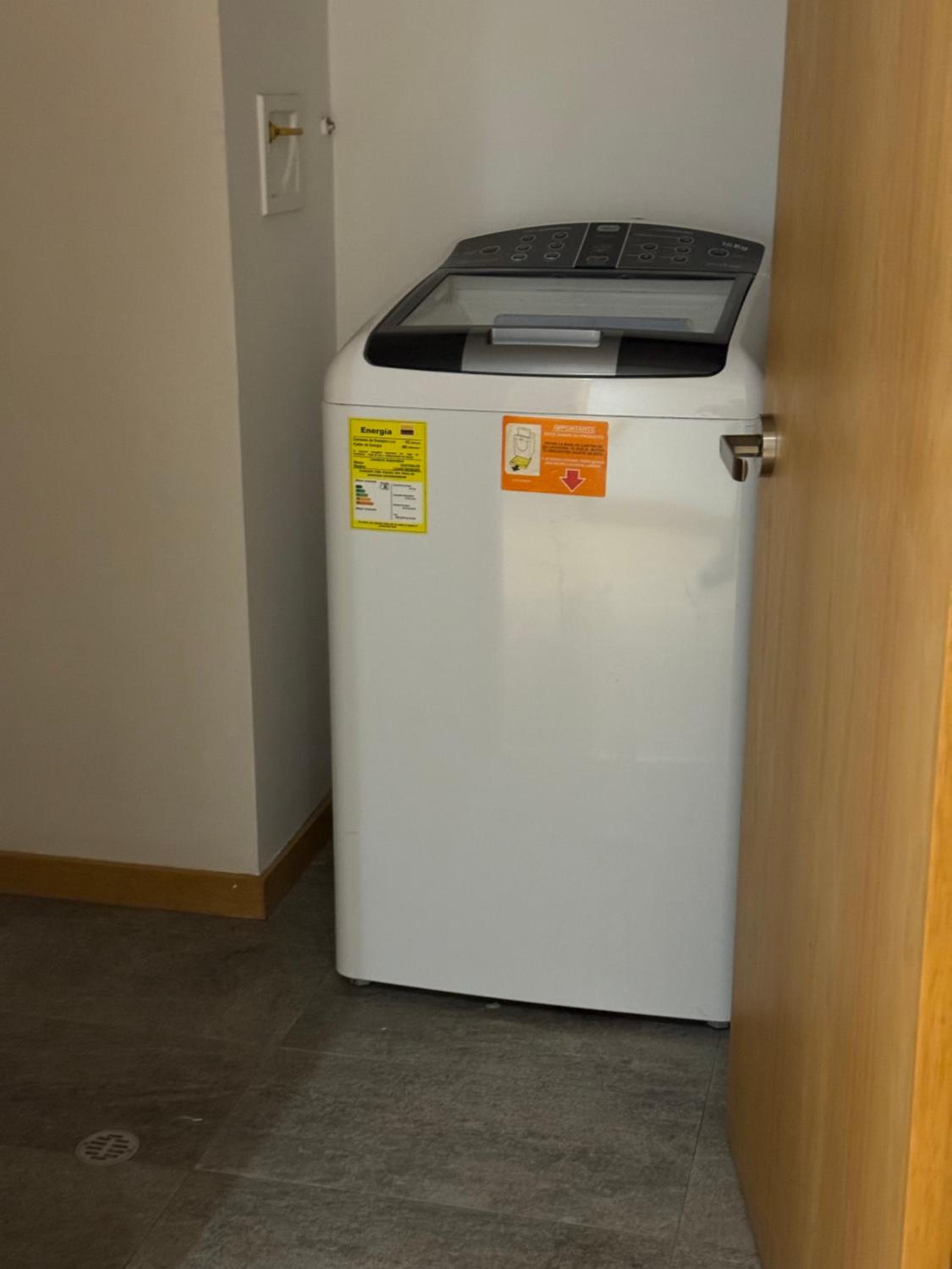 Apartamento Santa Coloma - WAKE FRONT