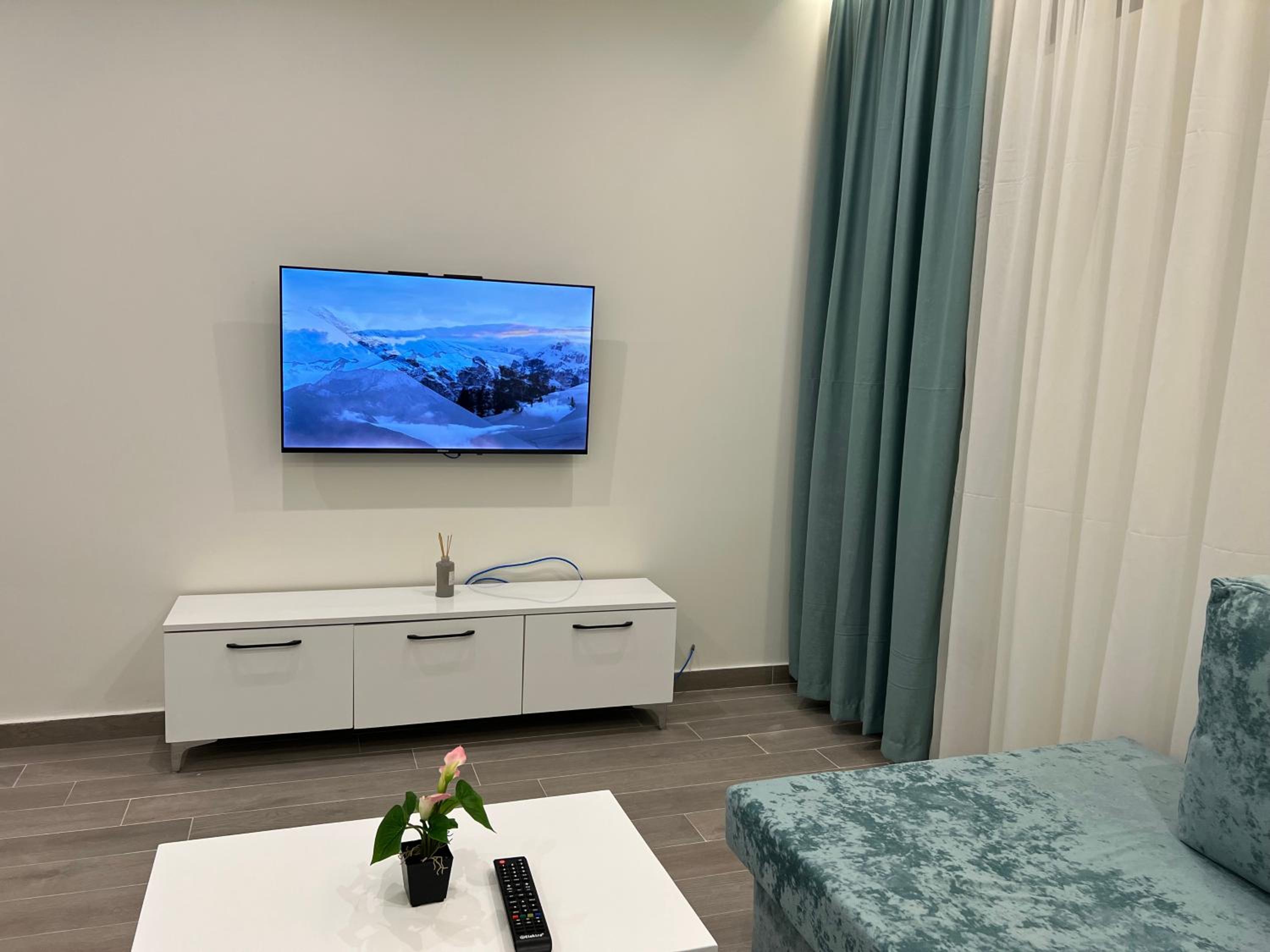 Greis Apartments