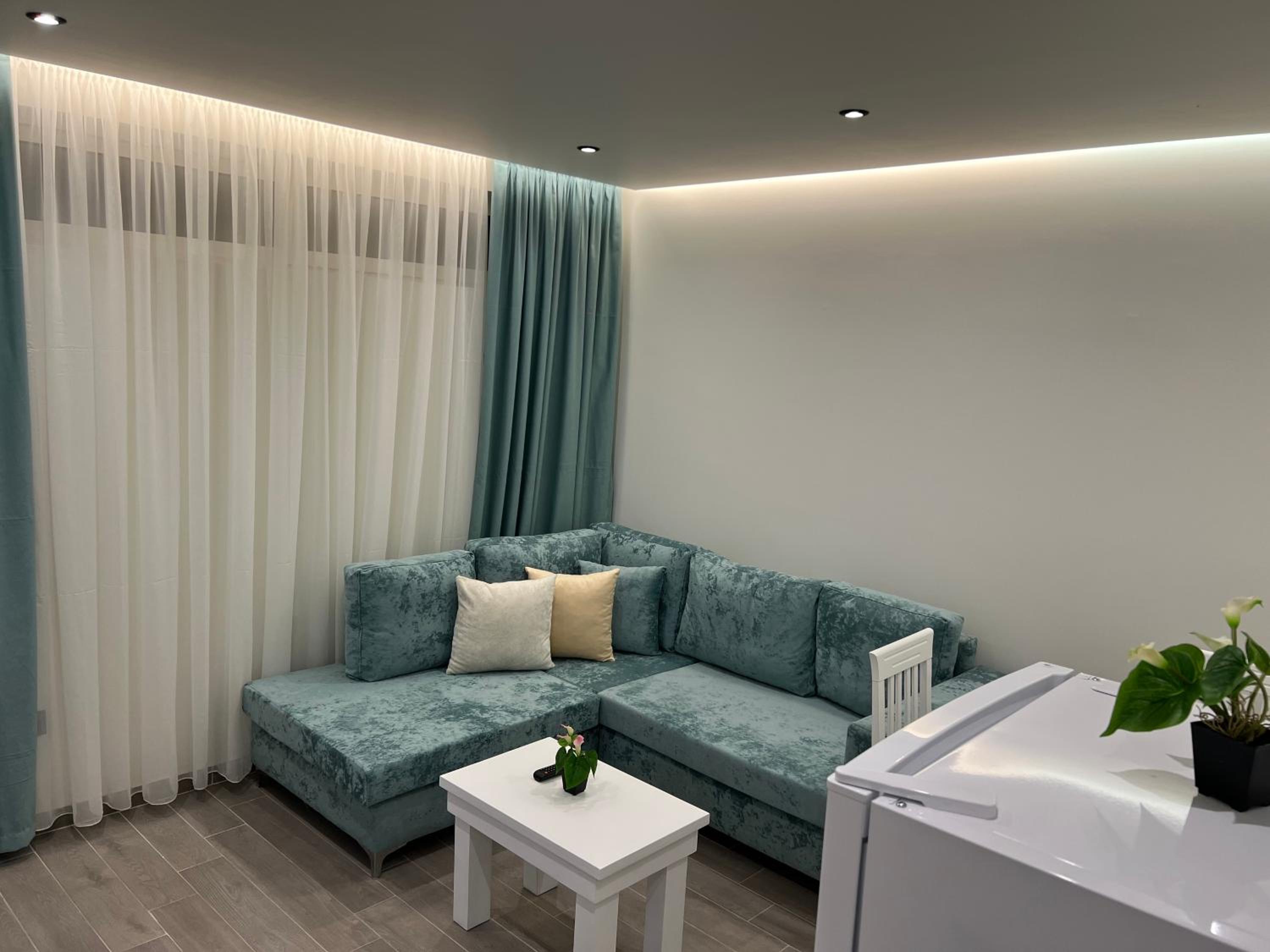 Greis Apartments