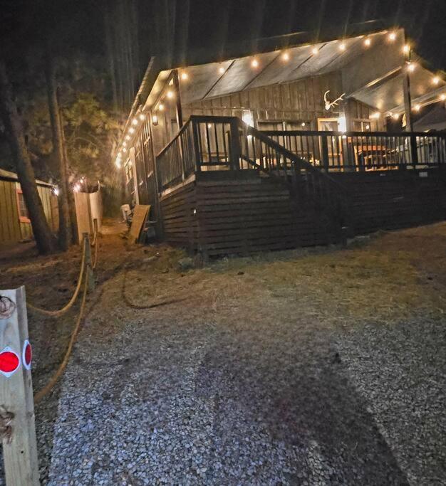 Hotel Cozy Mountain Cabin Close Walk To Midtown With Ac