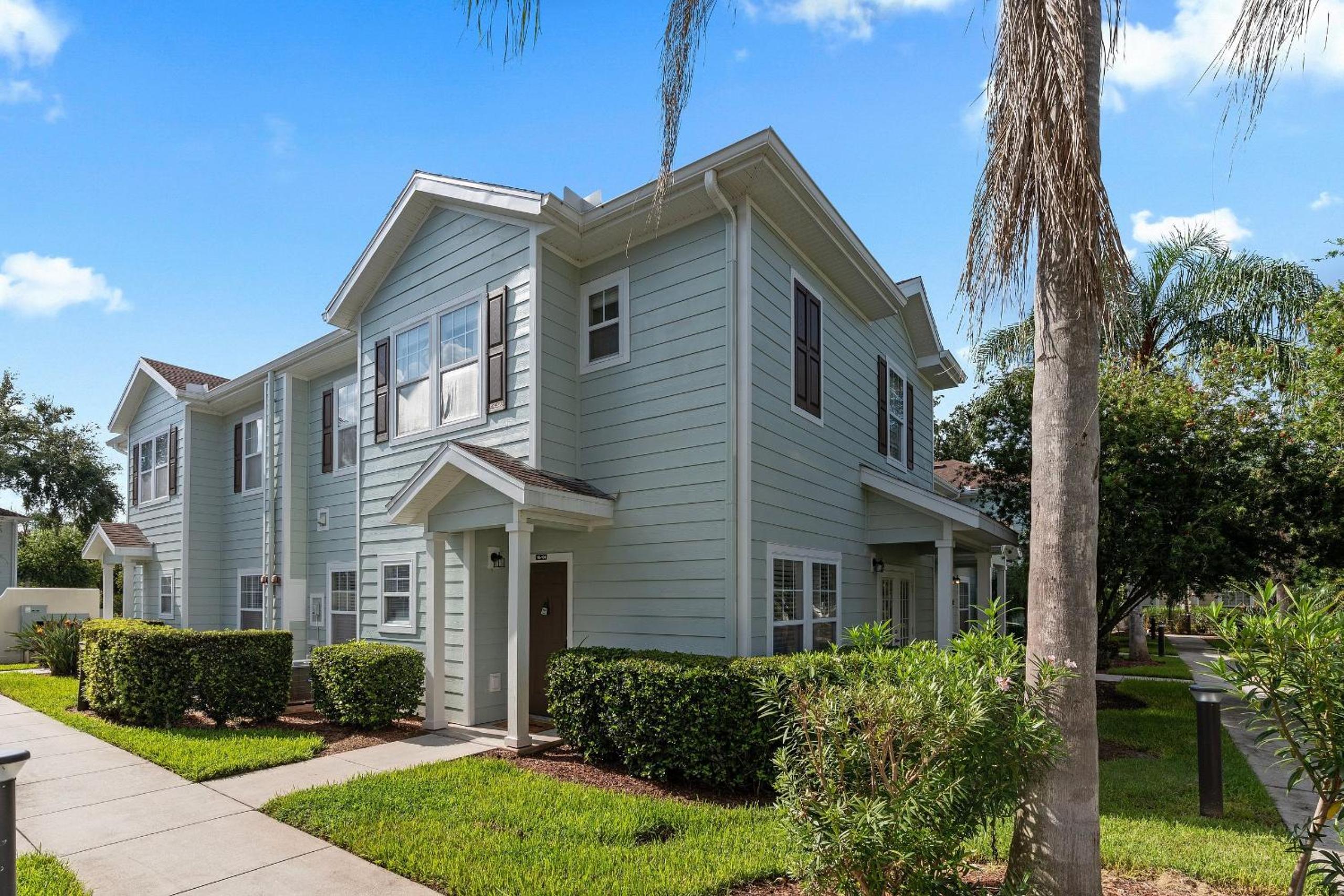 4BR Lucaya Village Home for Big Groups view 3
