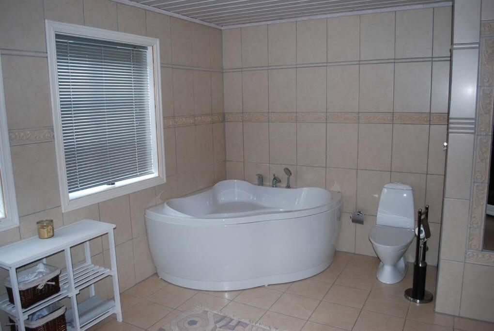 Photo 32