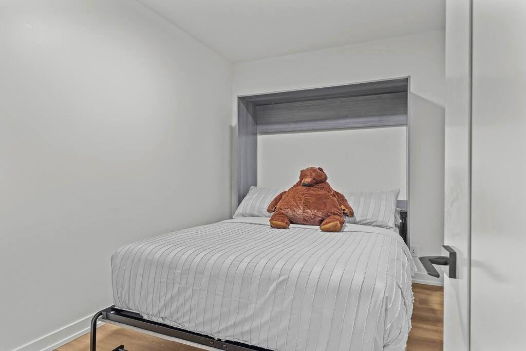 Golden Ridge - 2 Bedroom plus Den